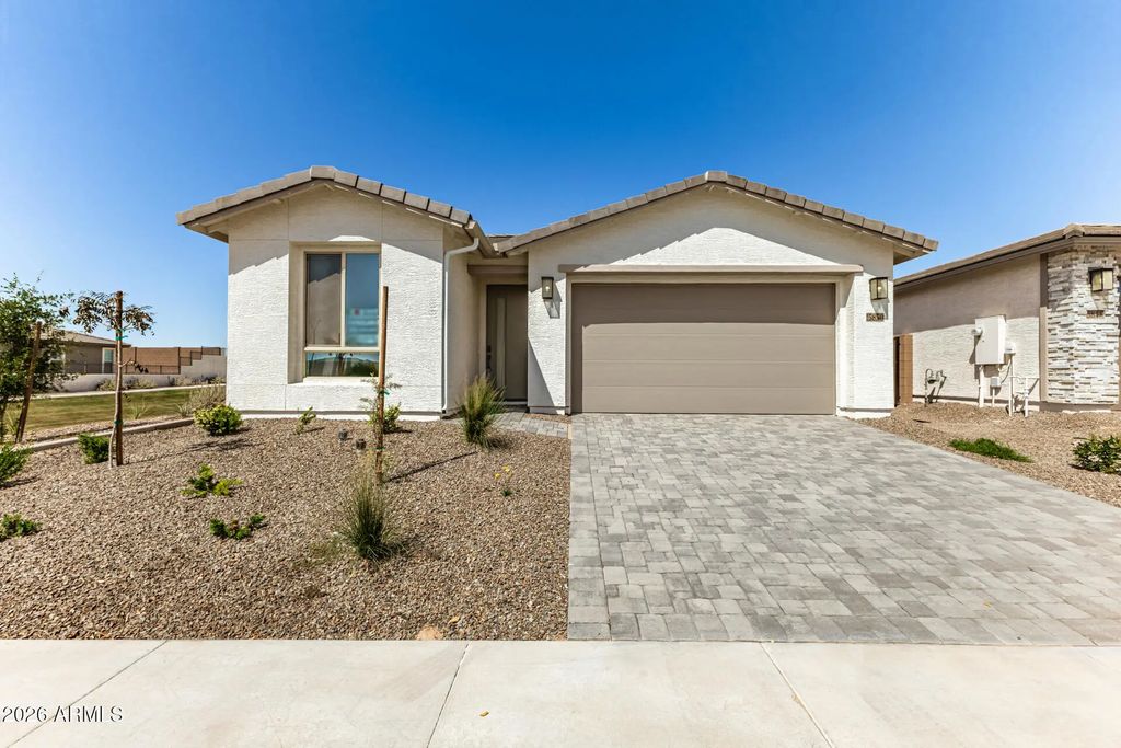 15850 W Vogel Avenue, Goodyear
