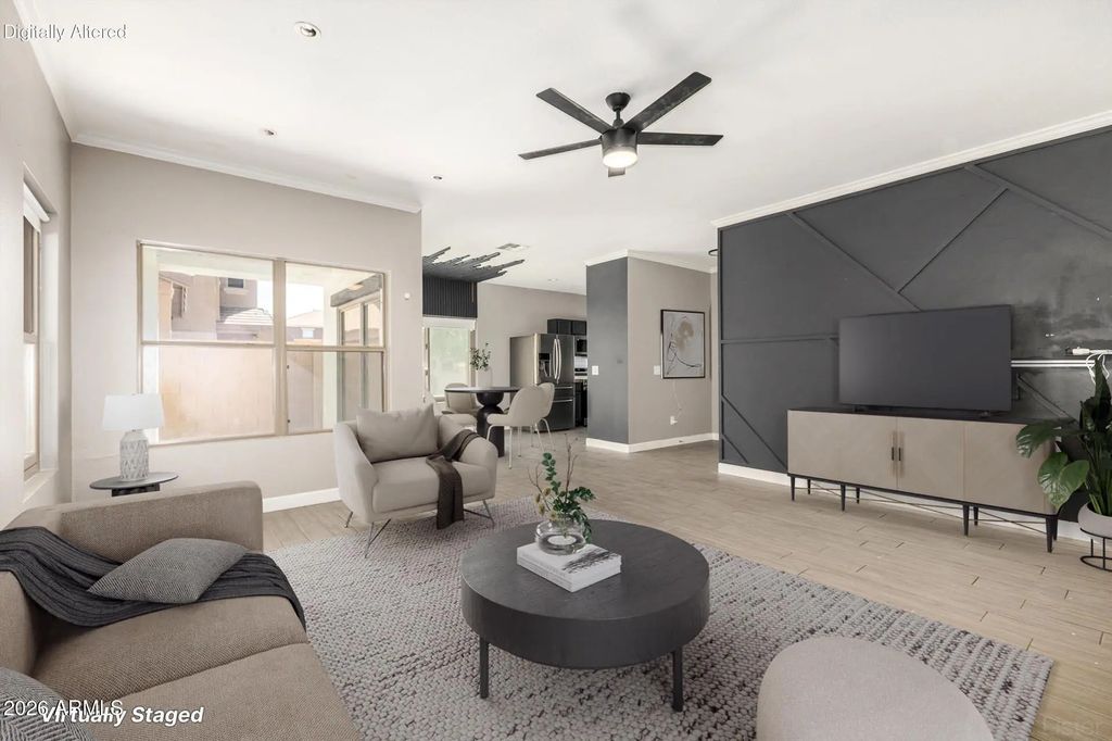 1105 E Parkview Court, Gilbert
