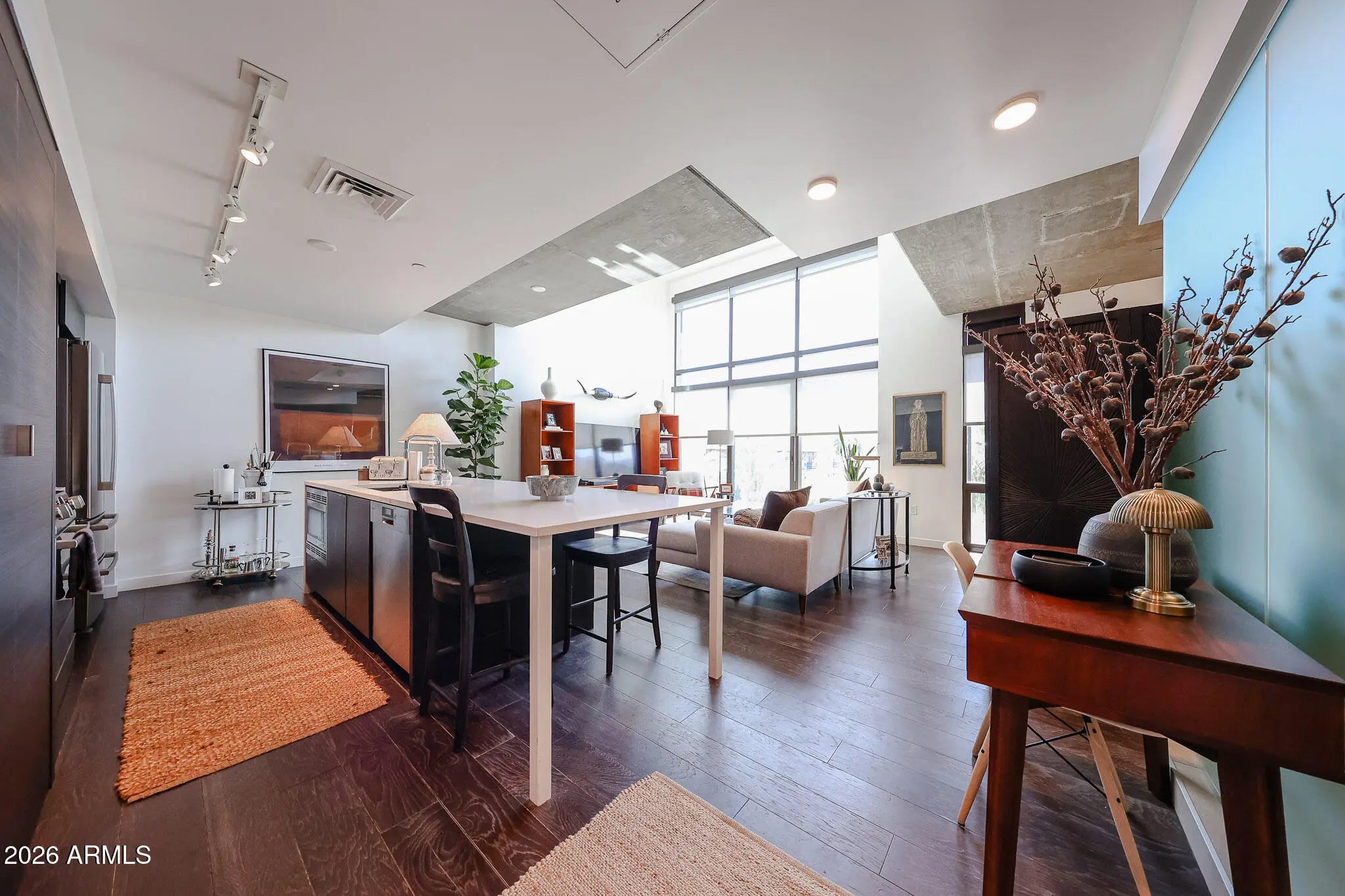 Photo of Listing #7000674