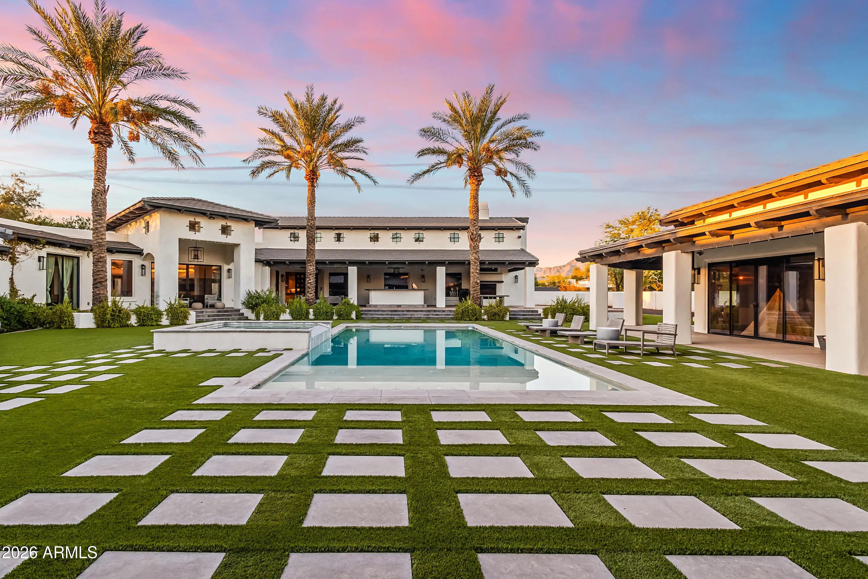 Photo of Listing #6999212