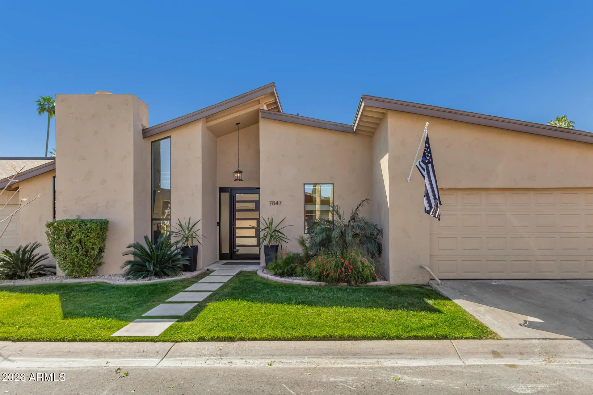 Photo of Listing #6998820