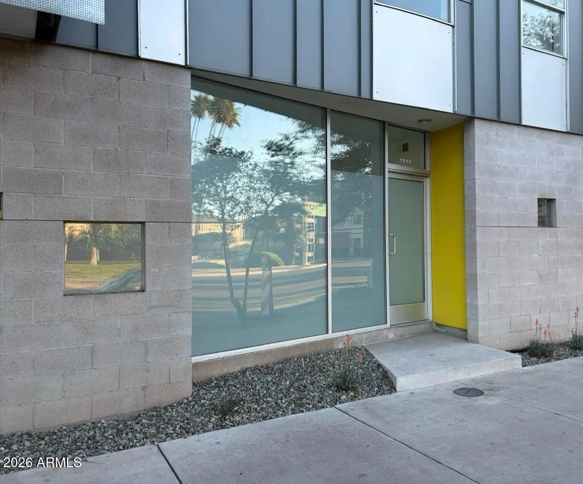 Photo of Listing #6998726