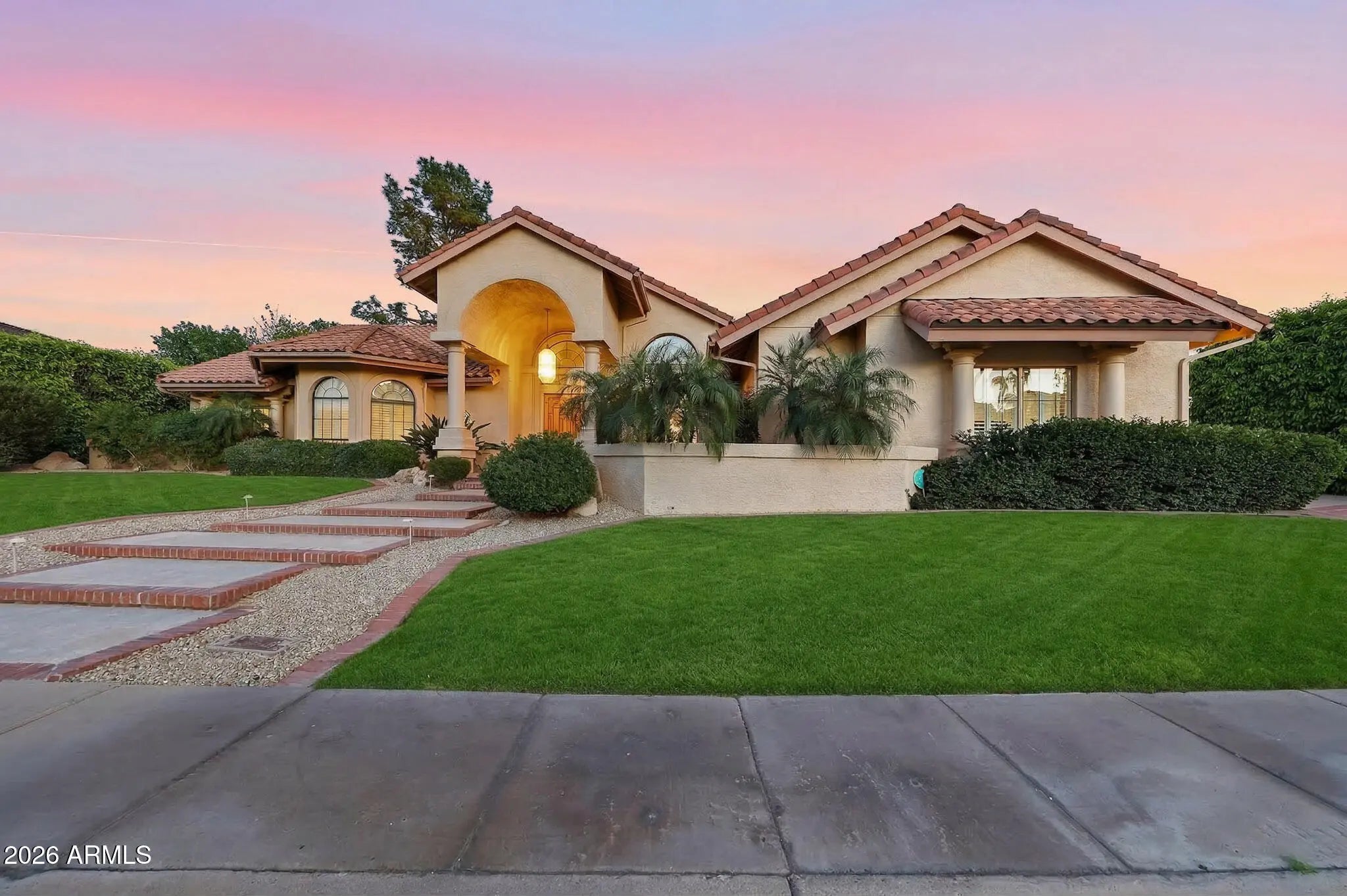 Photo of Listing #7000724