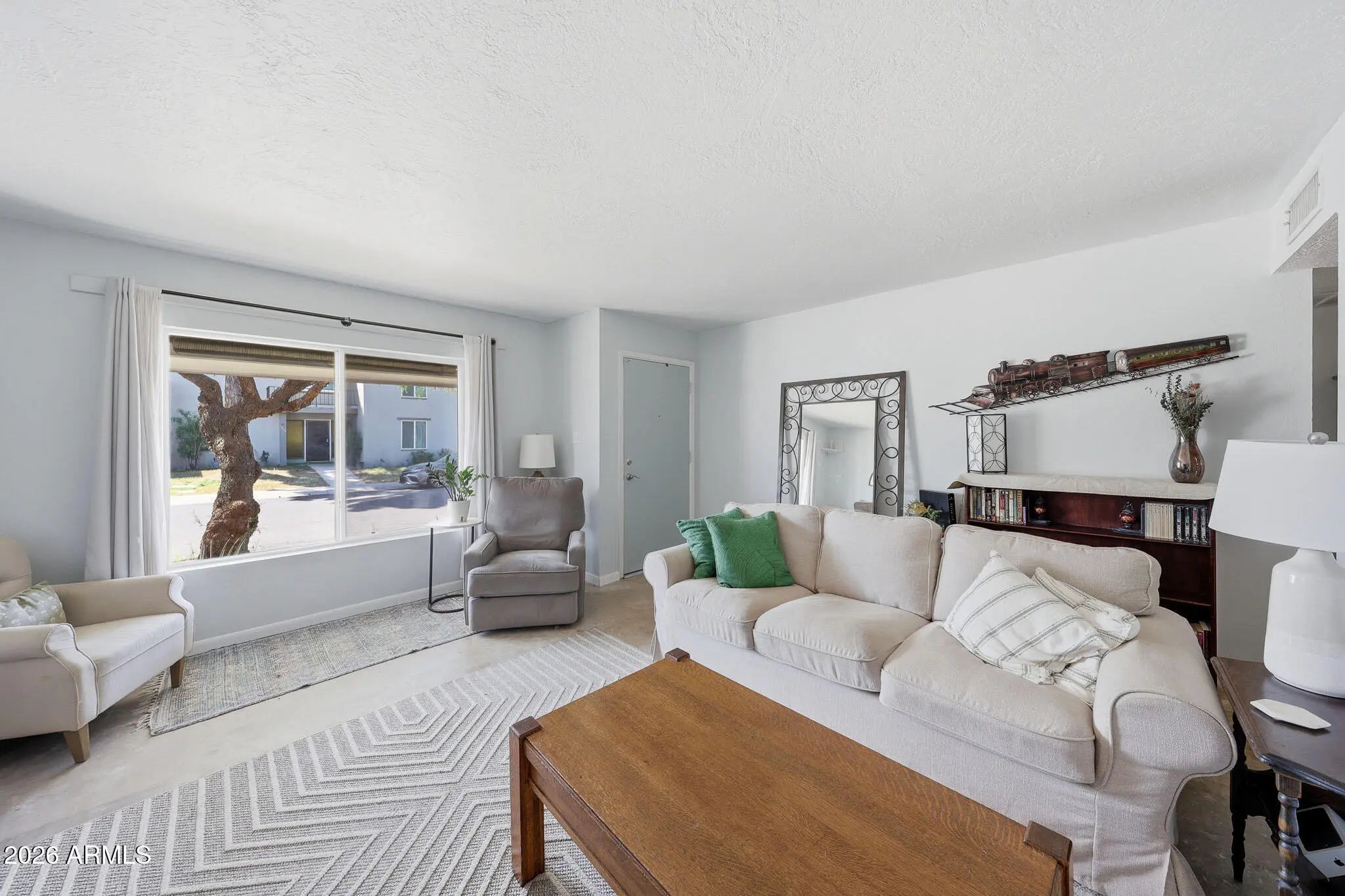 Photo of Listing #6999065