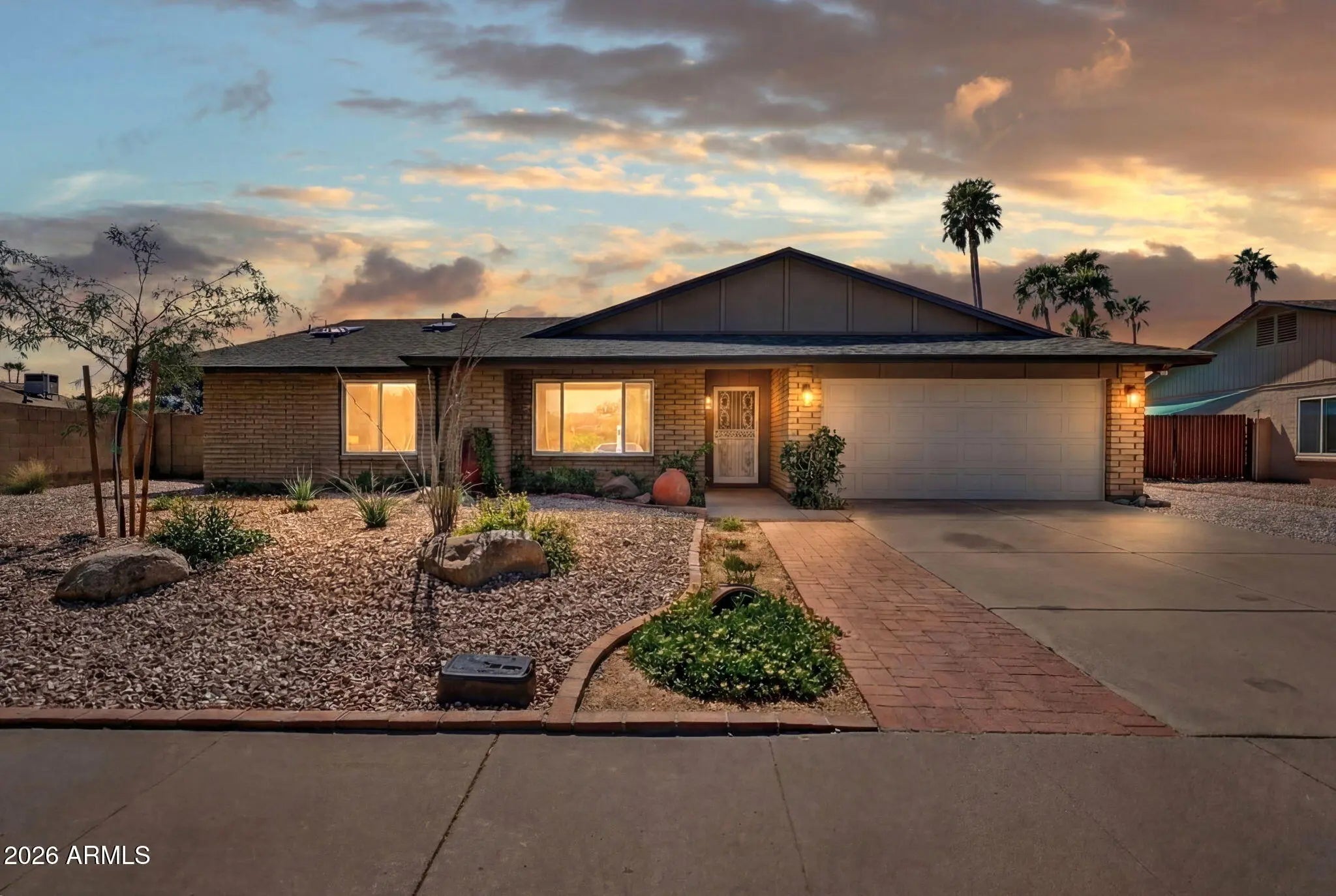 Photo of Listing #7003578