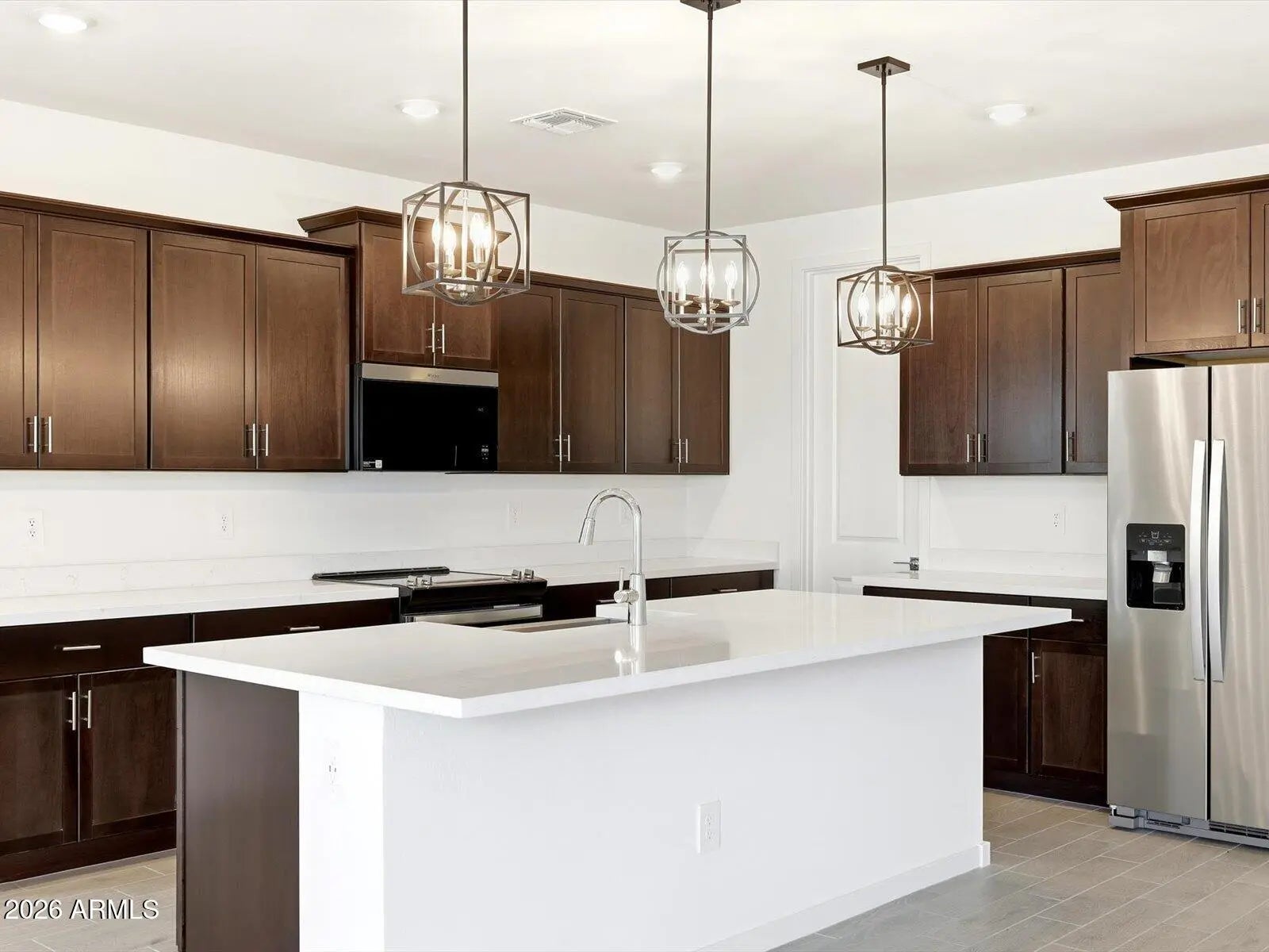 Photo of Listing #6999188