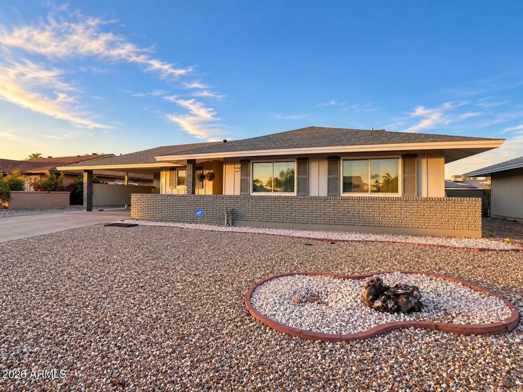 10316 W Bayside Road, Sun City