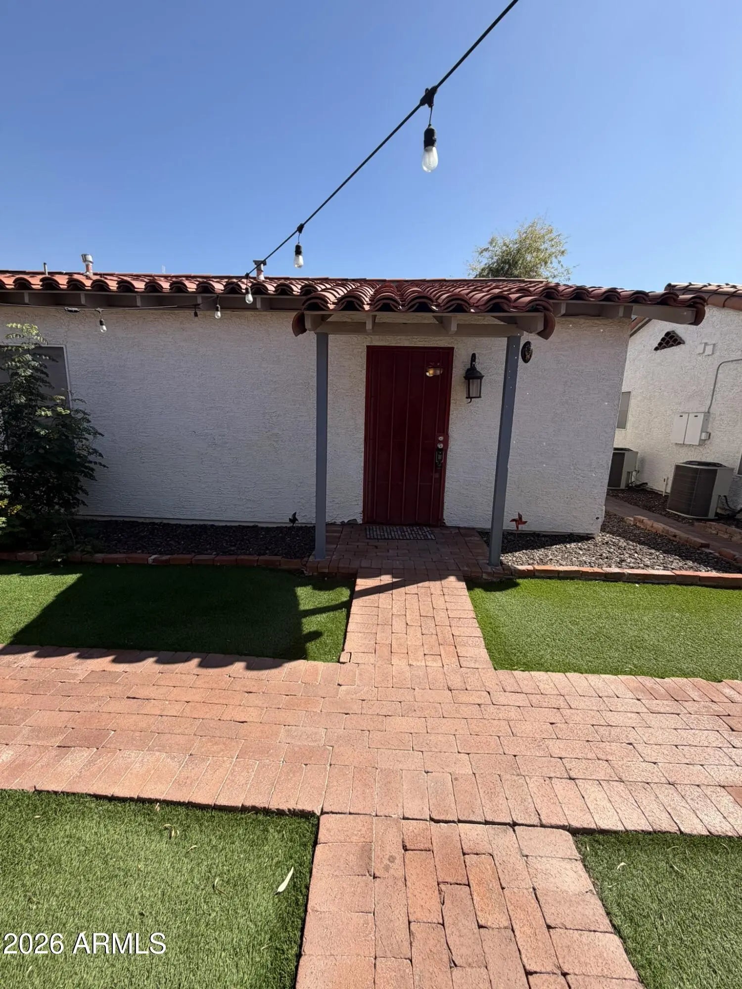 Photo of Listing #6999853