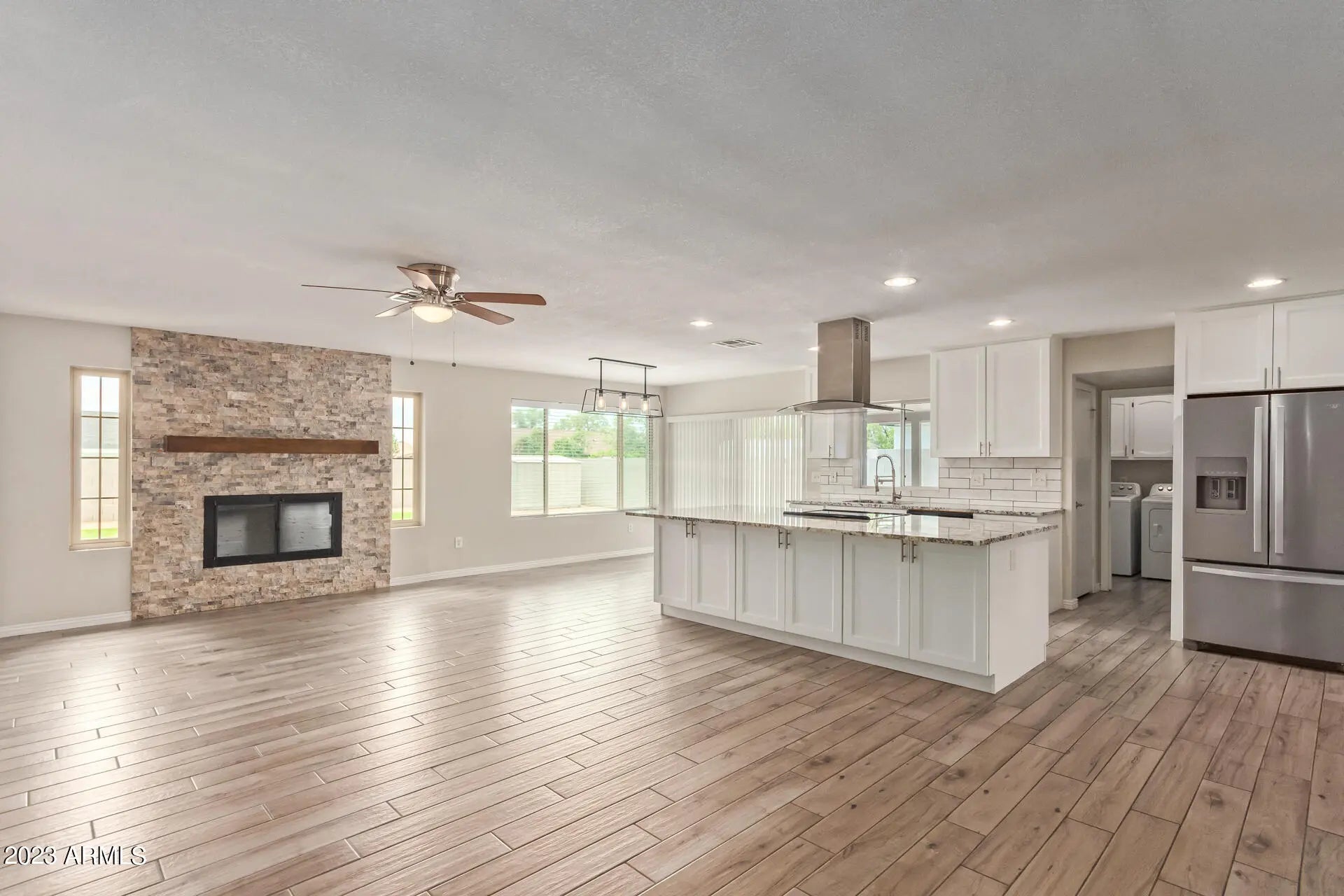 Photo of Listing #6999314