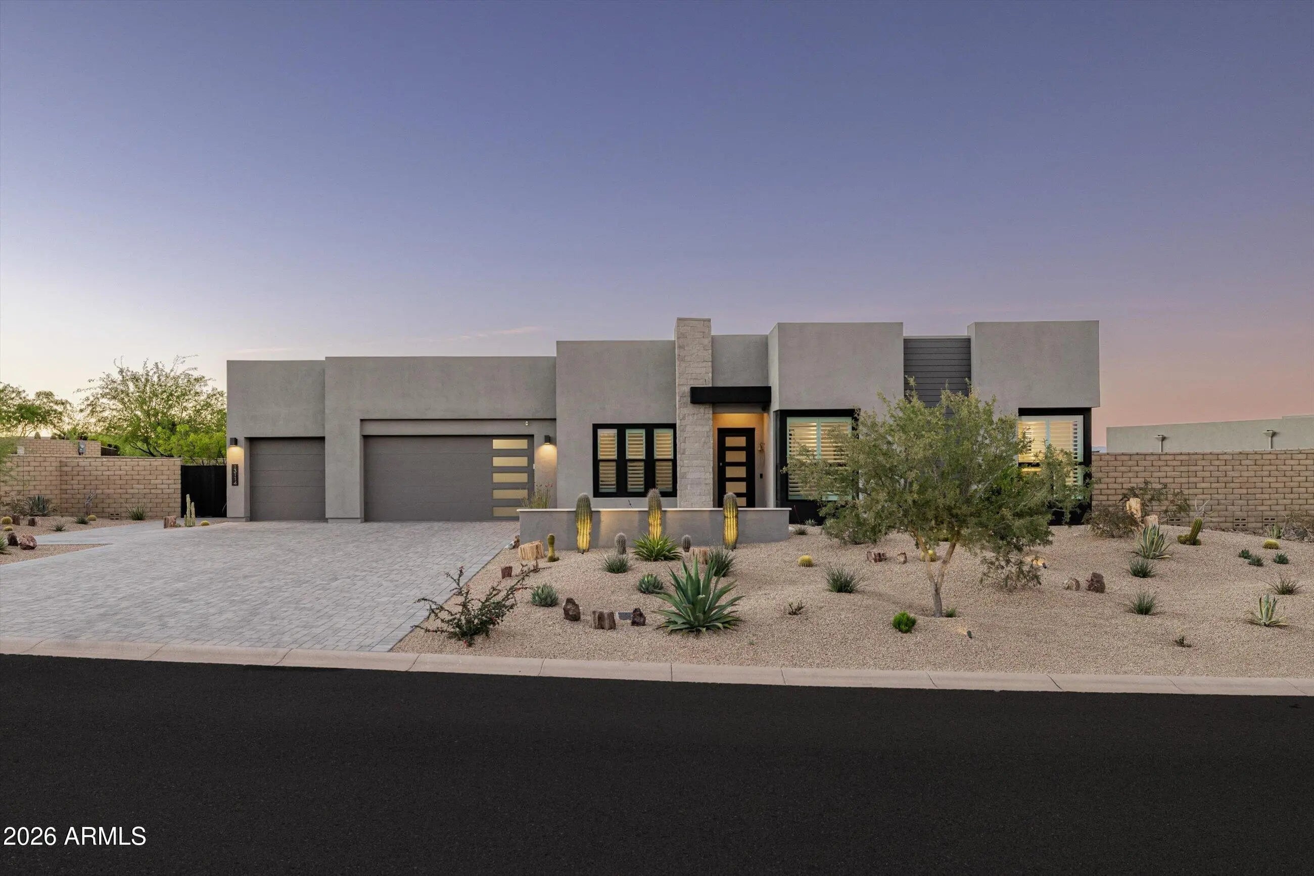 Photo of Listing #7003572