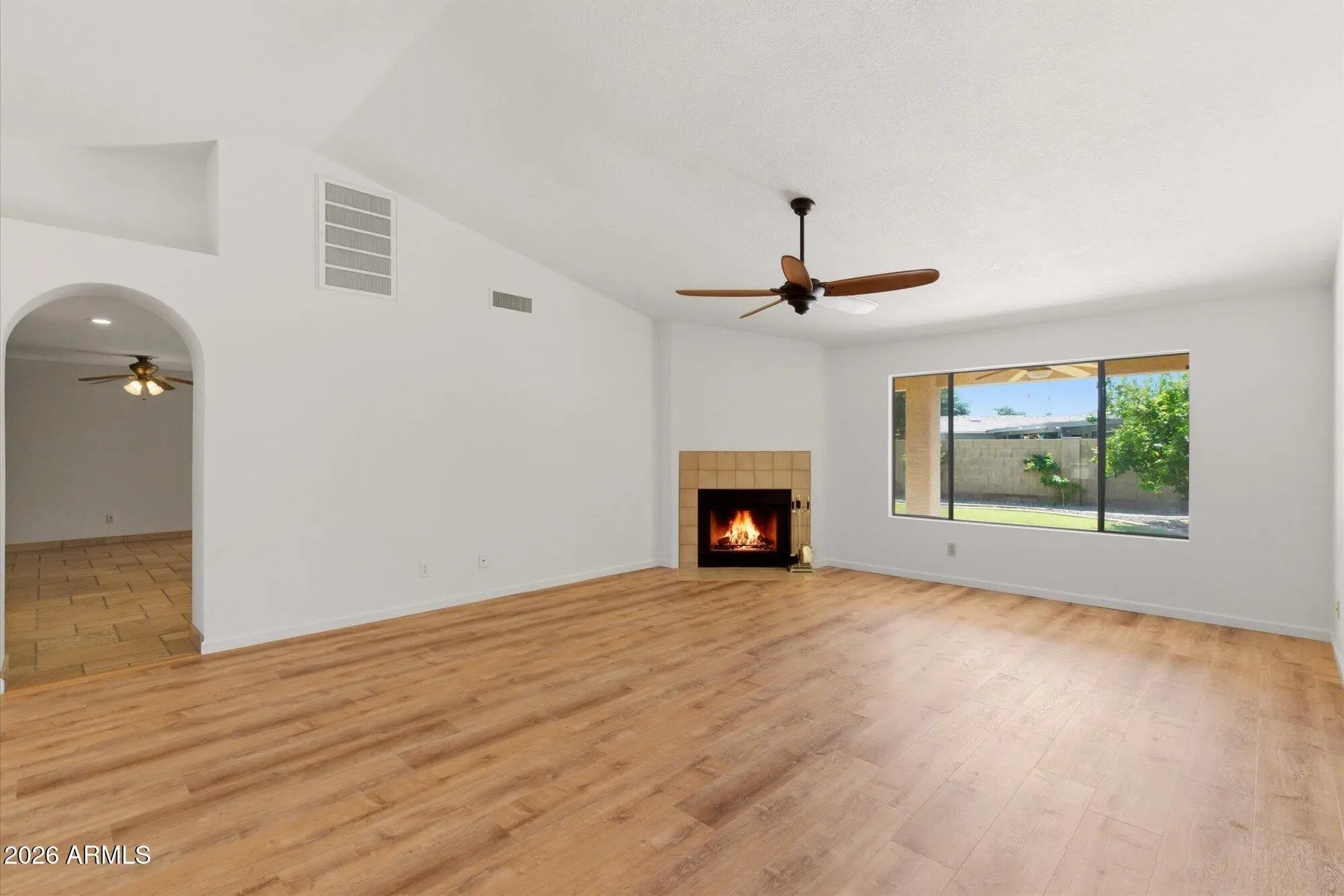 Photo of Listing #7000347