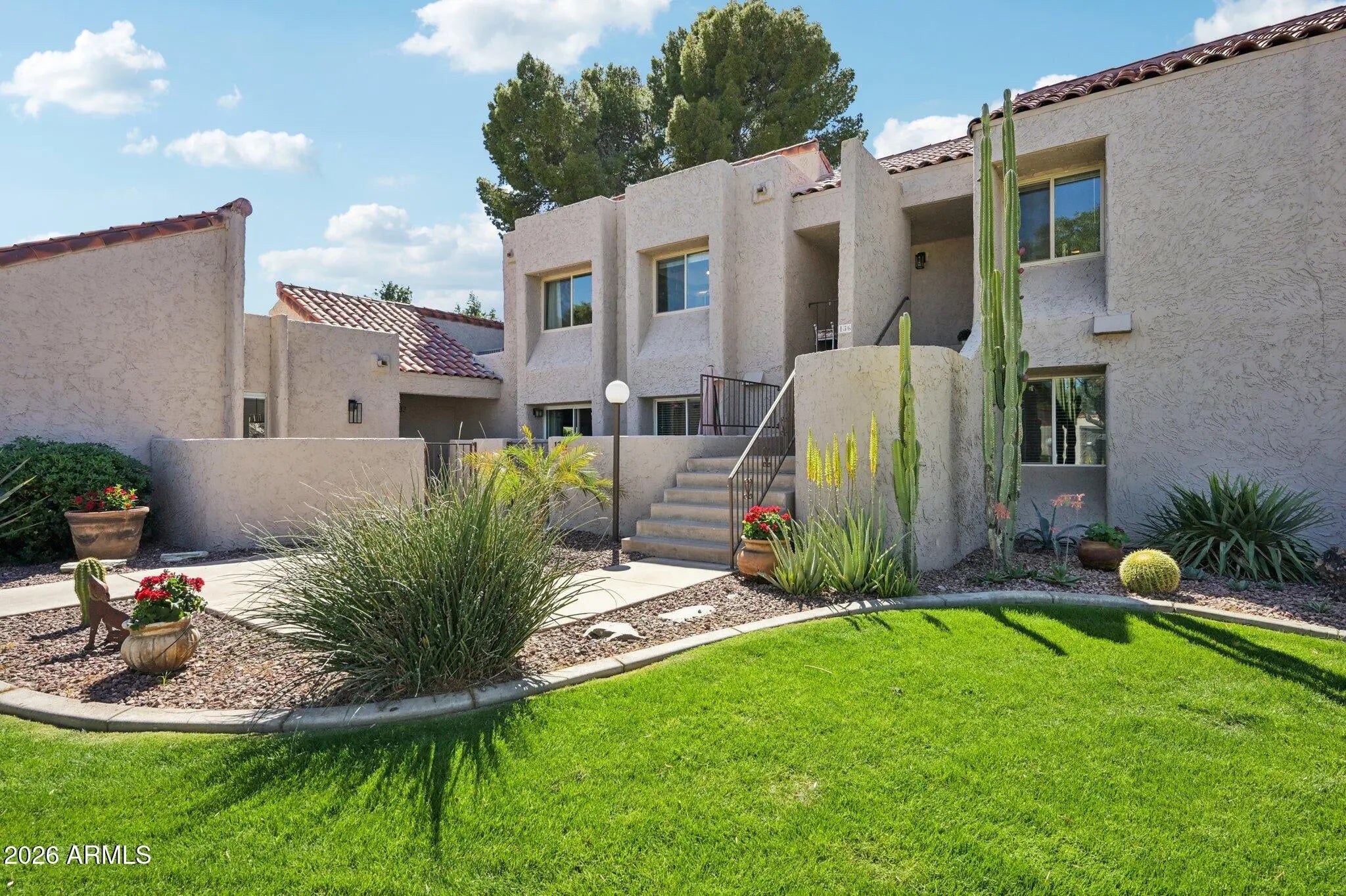 Photo of Listing #6999411