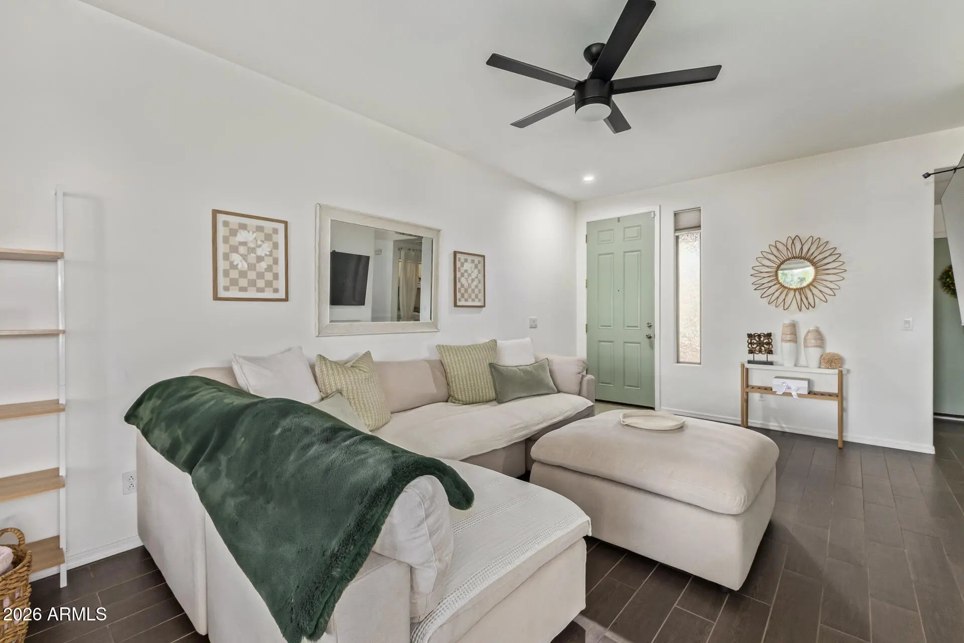 Photo of Listing #7003040