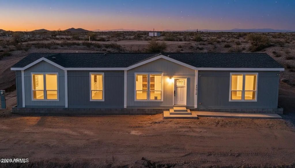 33016 W Cambridge Avenue, Tonopah