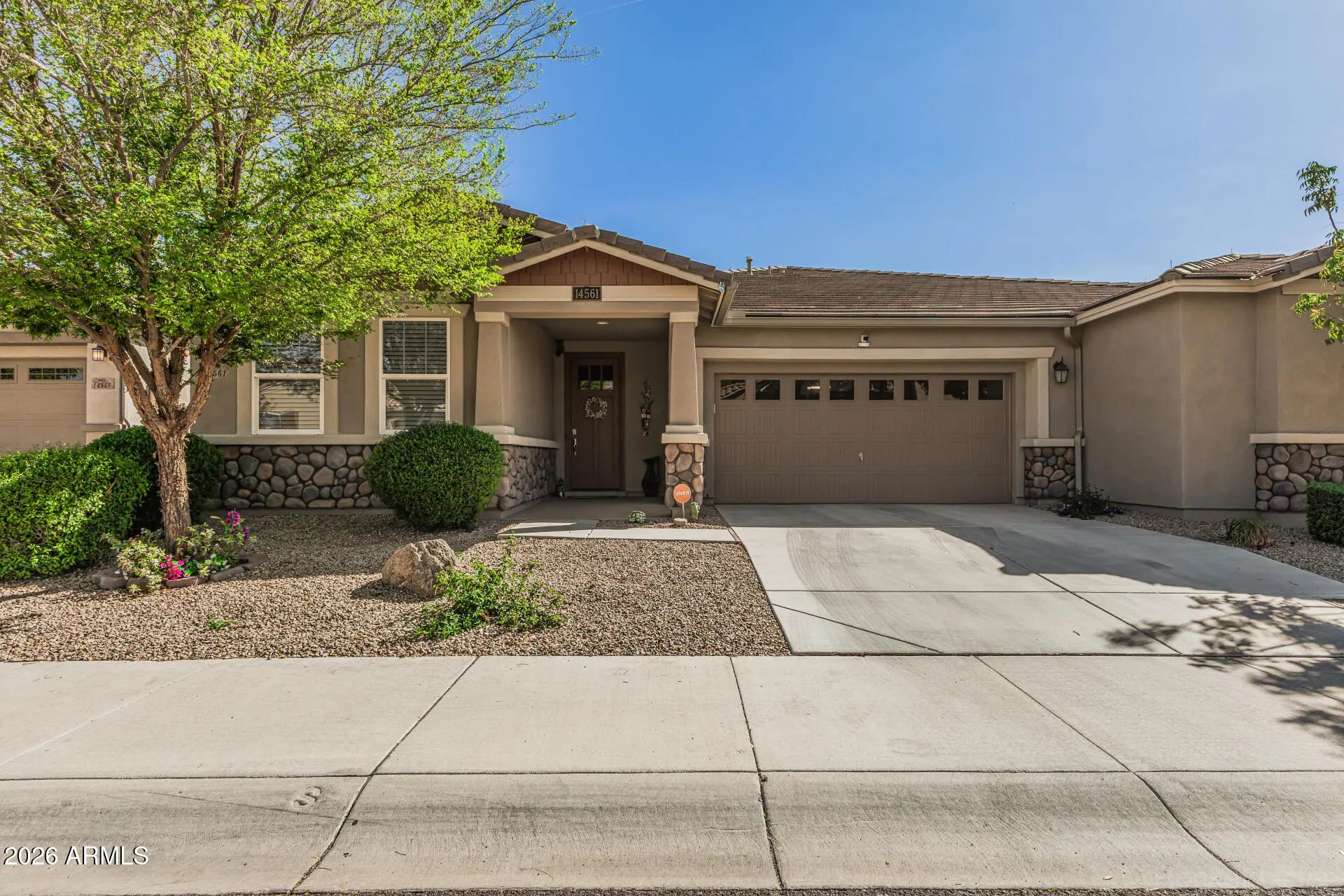 Photo of Listing #7000101