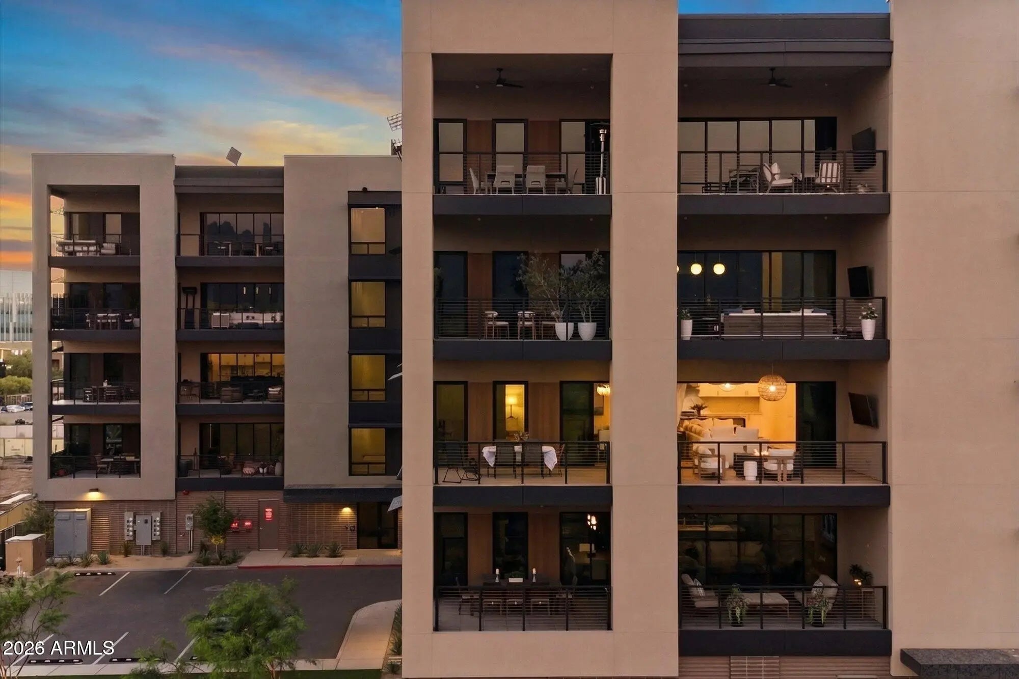 Photo of Listing #6999569