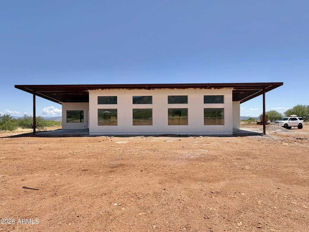 6553 E La Pradera Lane, Hereford