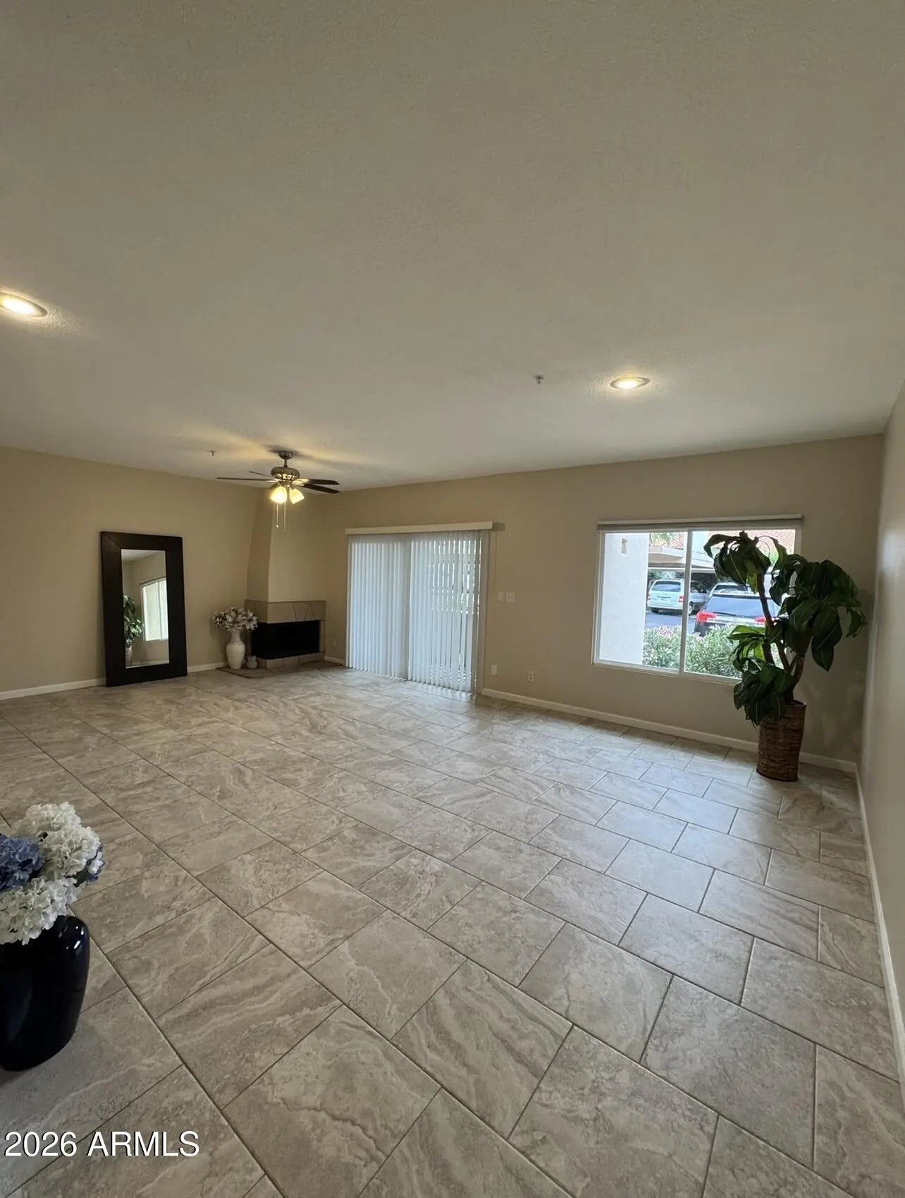 Photo of Listing #6999633