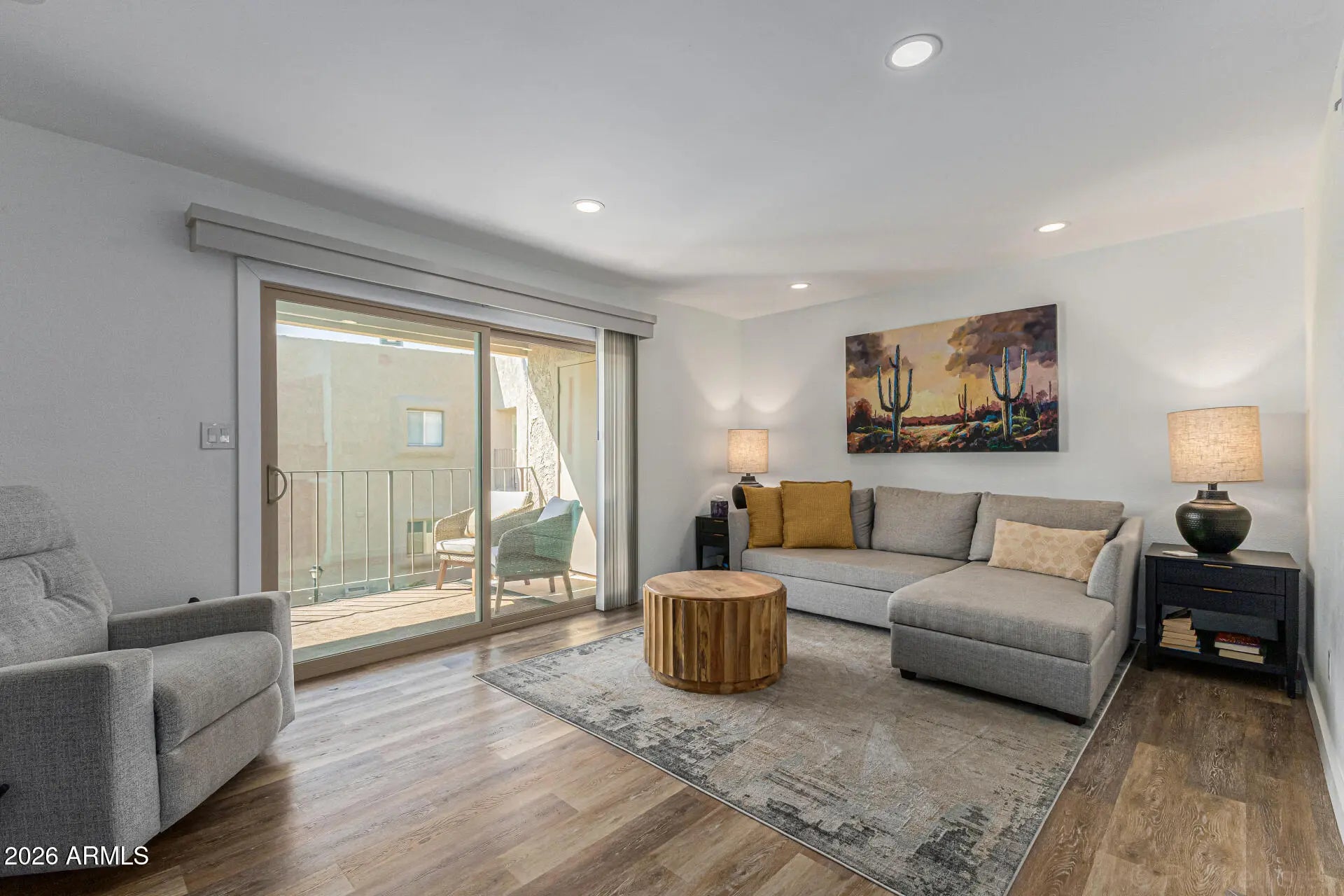 Photo of Listing #7000089