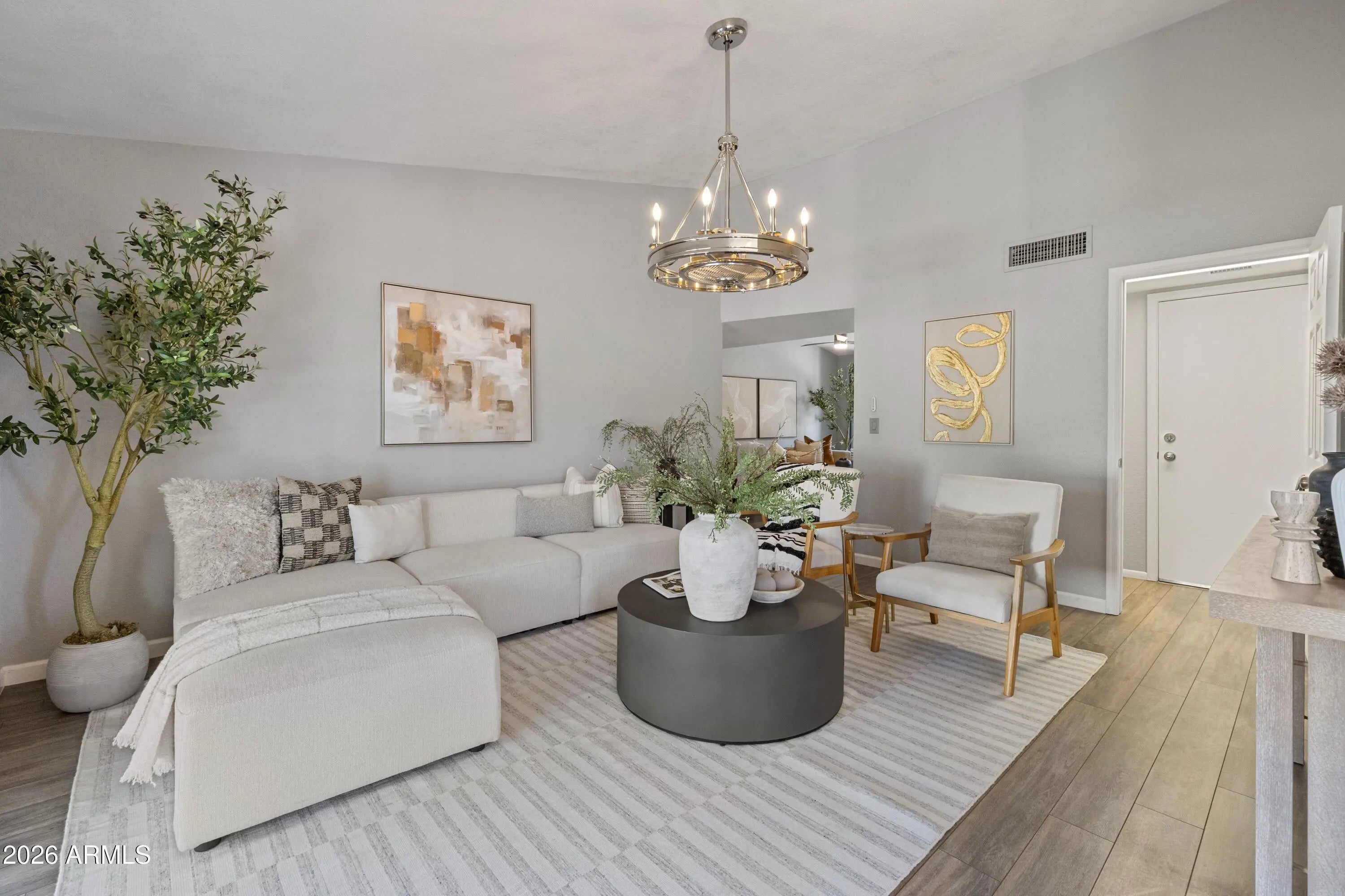 Photo of Listing #7001923