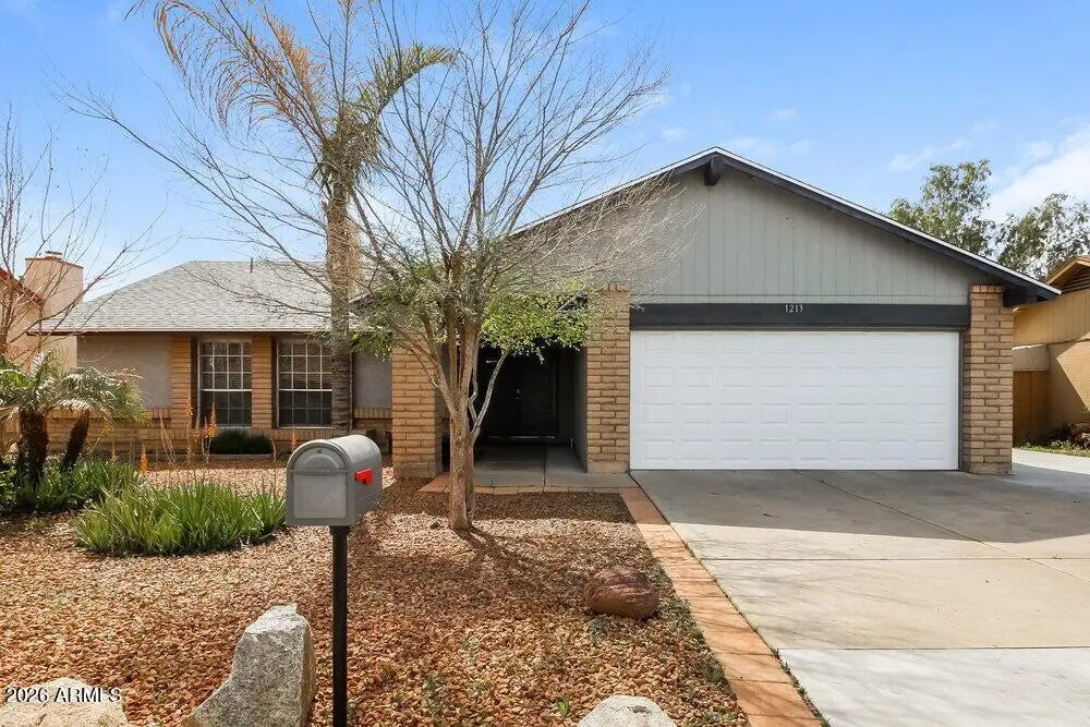 Photo of Listing #7000110