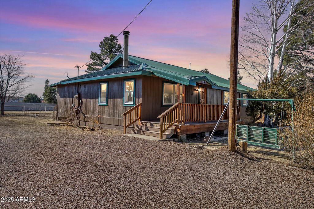 1435 Flag Hollow Road, Lakeside