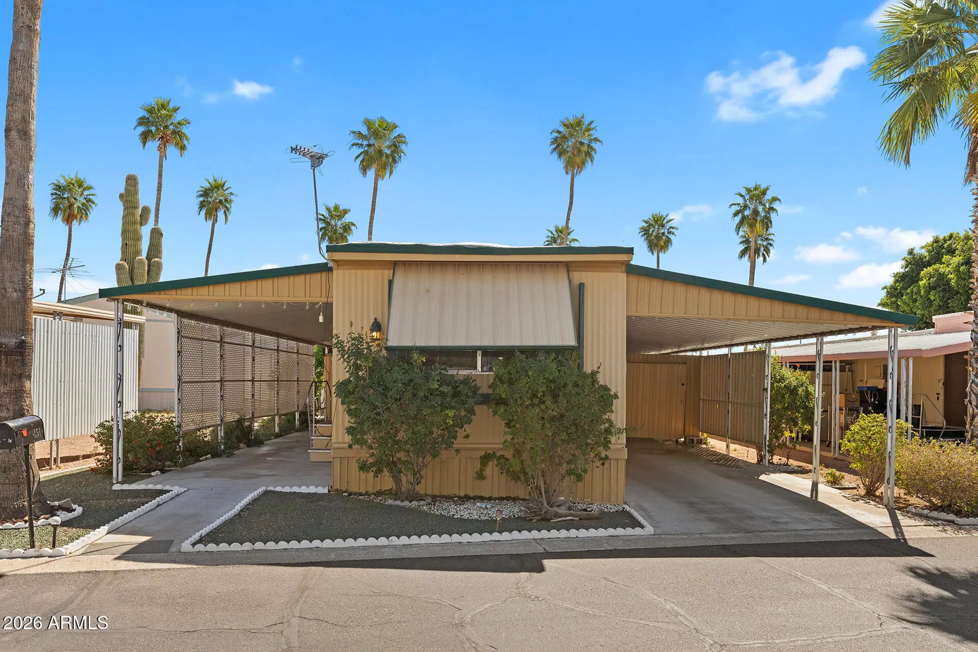 Photo of Listing #7004305