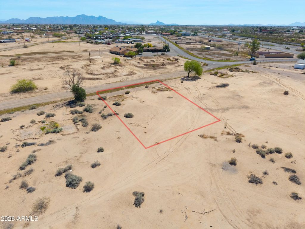 N Maricopa Street (unit 5), Eloy