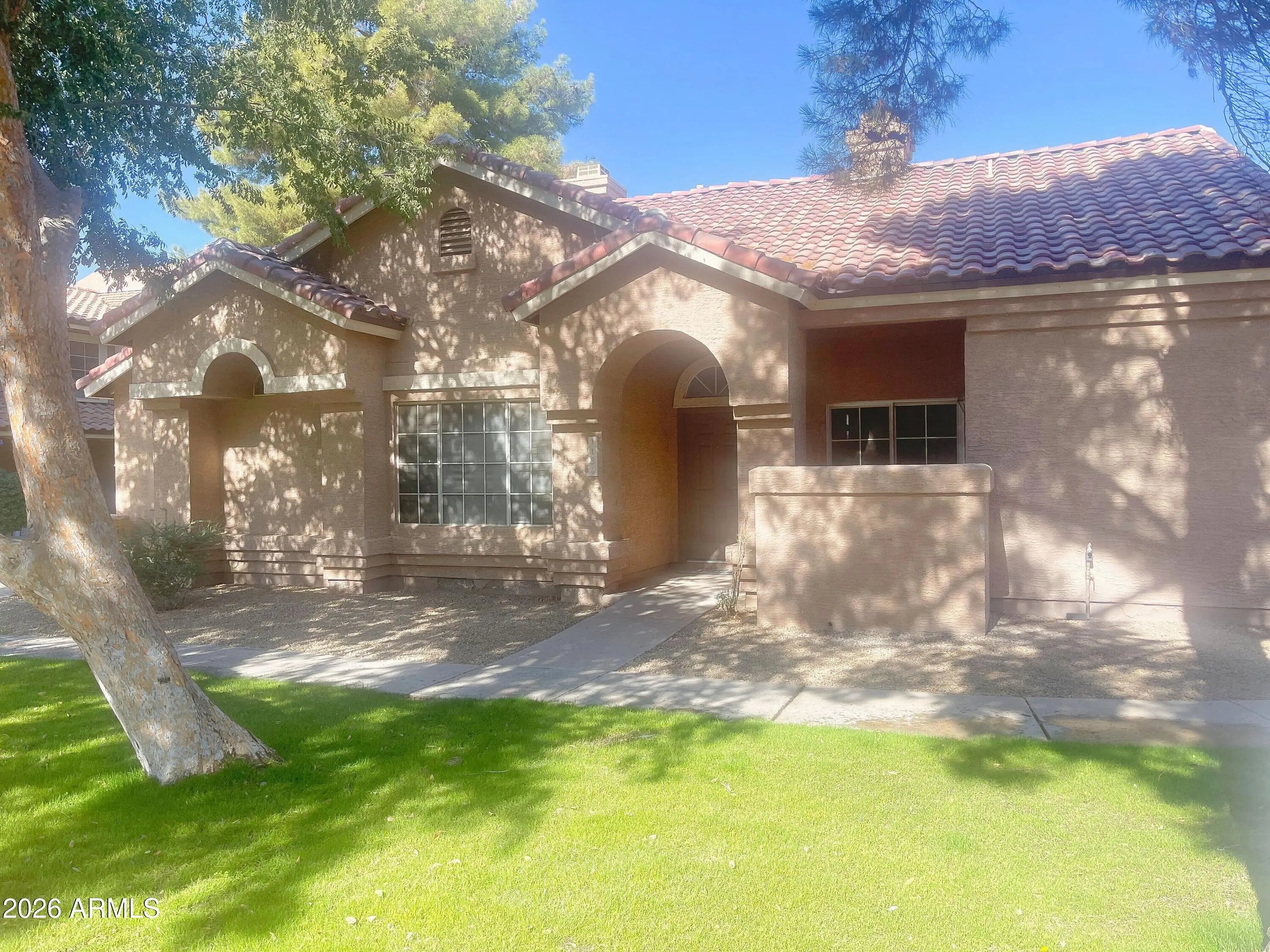 Photo of Listing #7000372