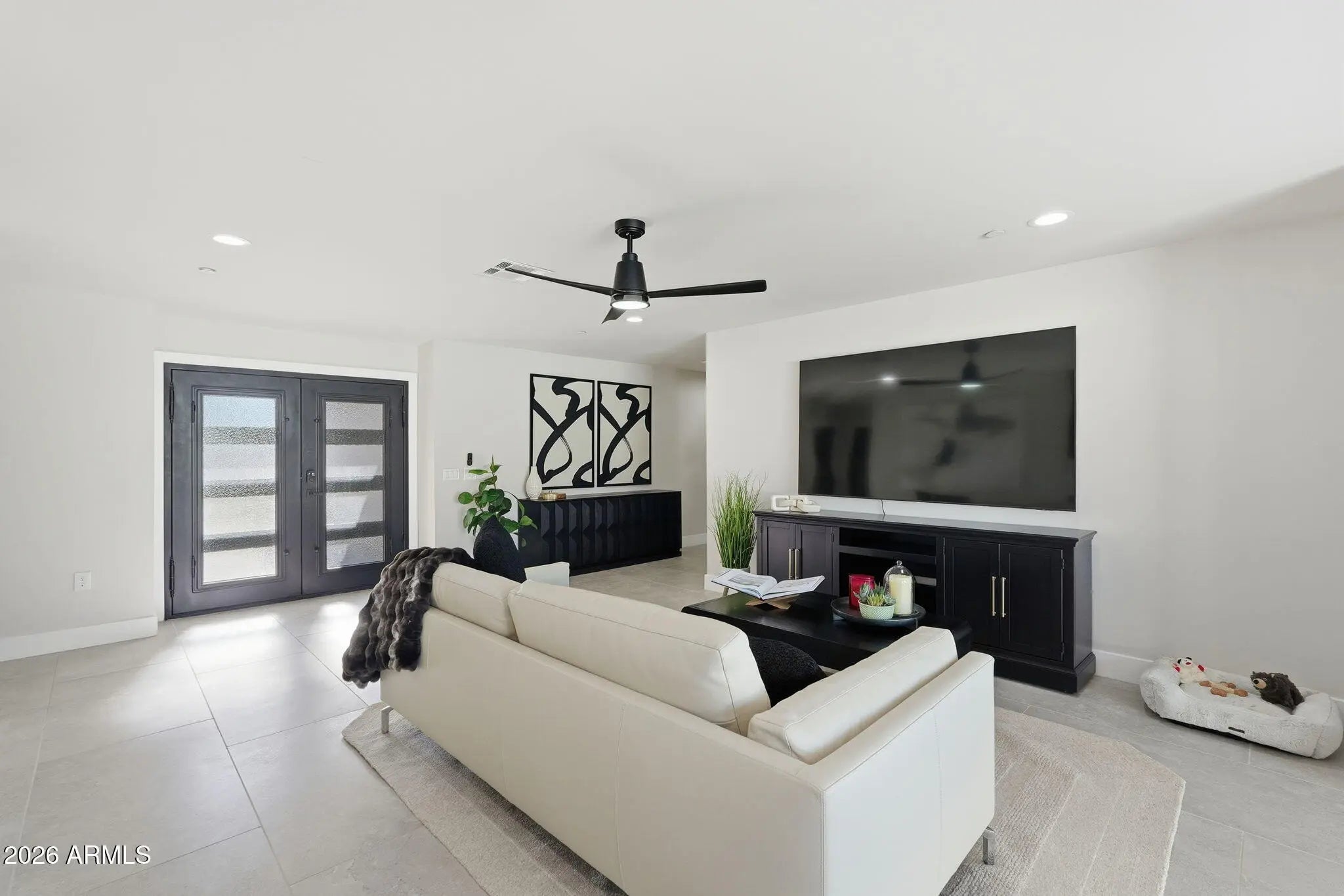 Photo of Listing #7000477