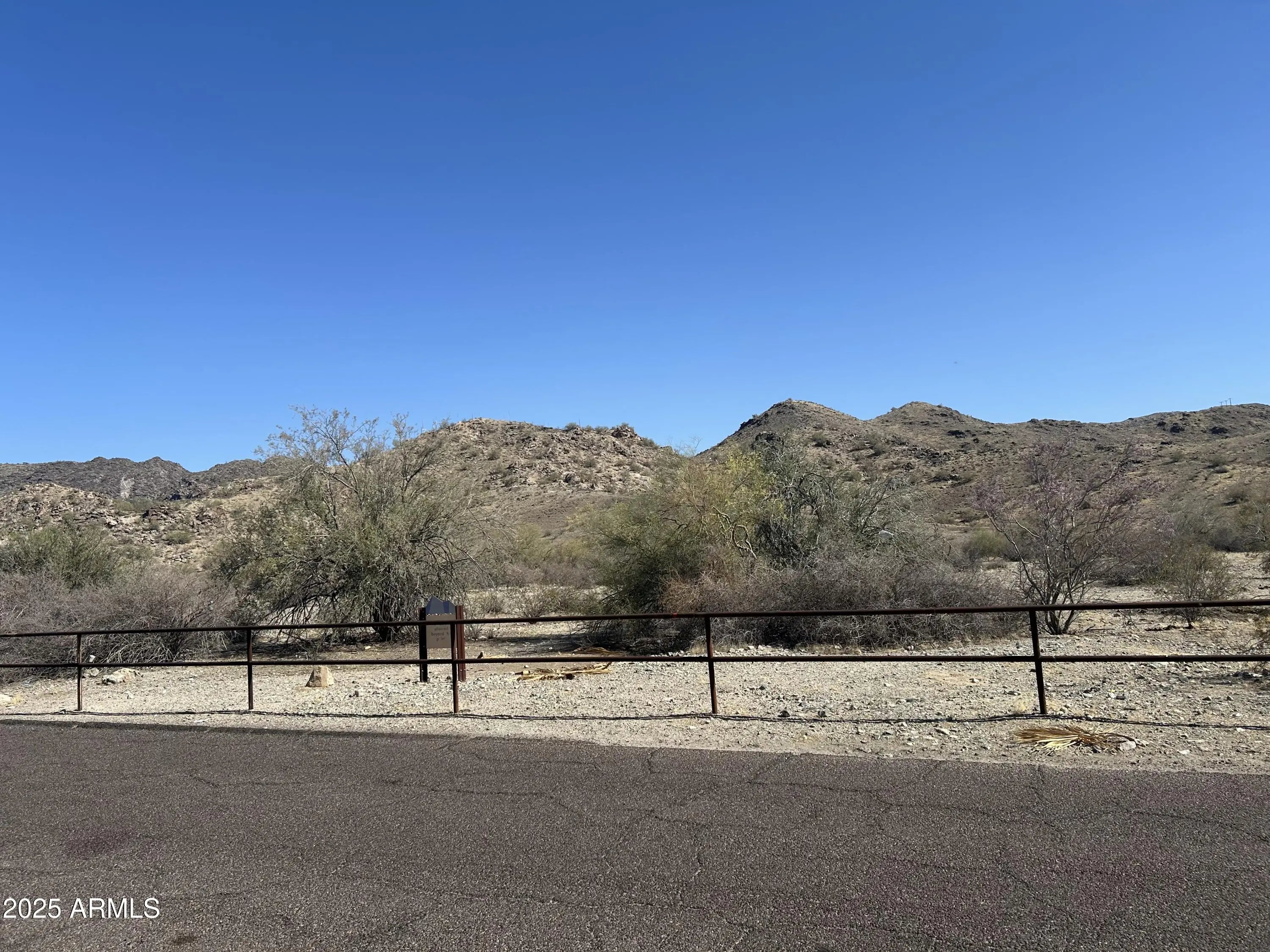 Photo of Listing #7000555