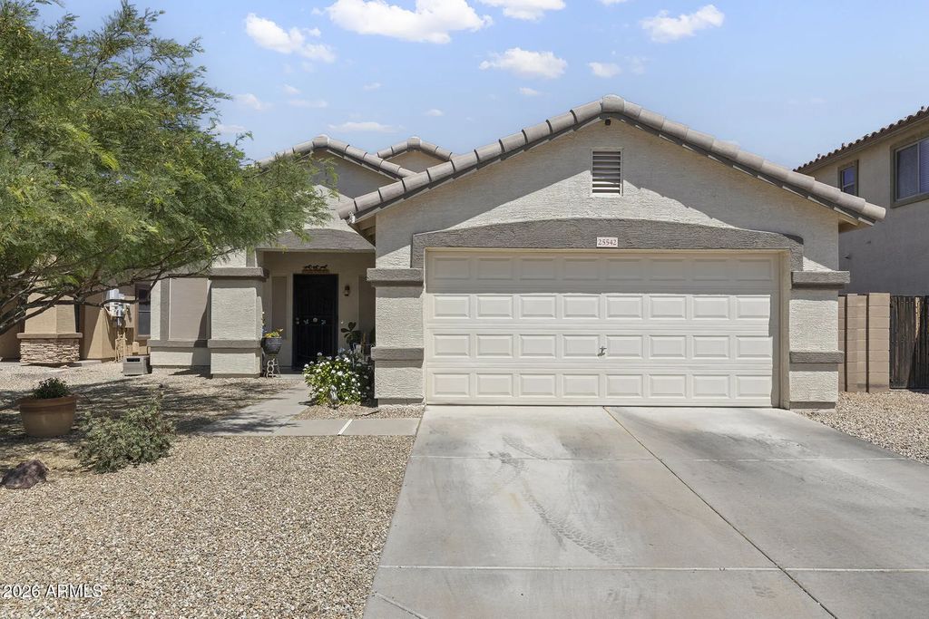 25542 W Pioneer Street, Buckeye