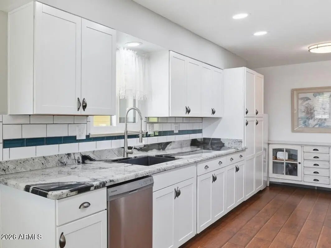 Photo of Listing #7001792