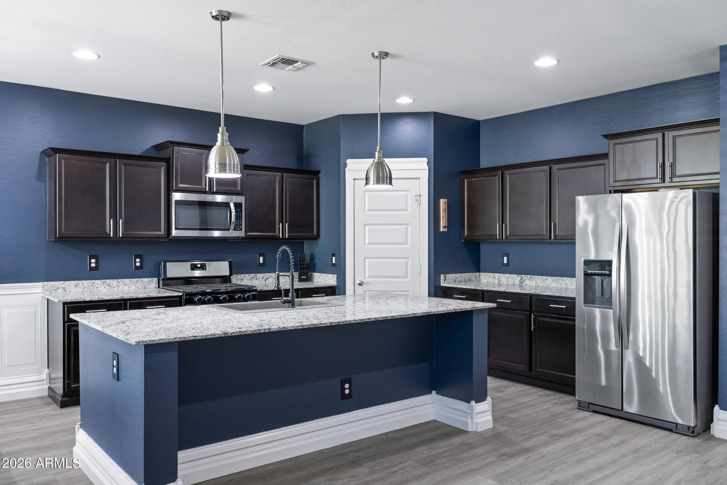 Photo of Listing #7004202