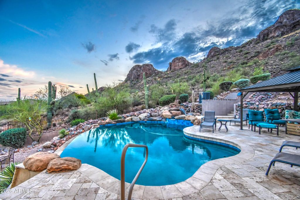 9765 E Dead Sure Place, Gold Canyon