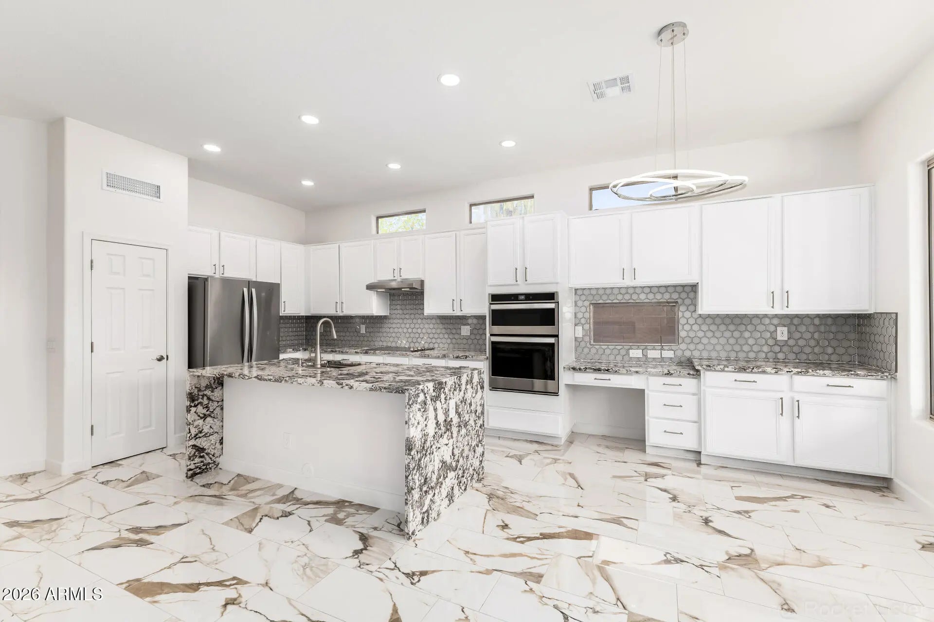 Photo of Listing #7001276