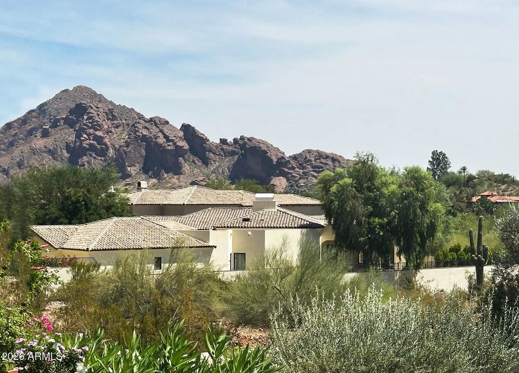 3800 E Lincoln Drive (unit 45), Phoenix