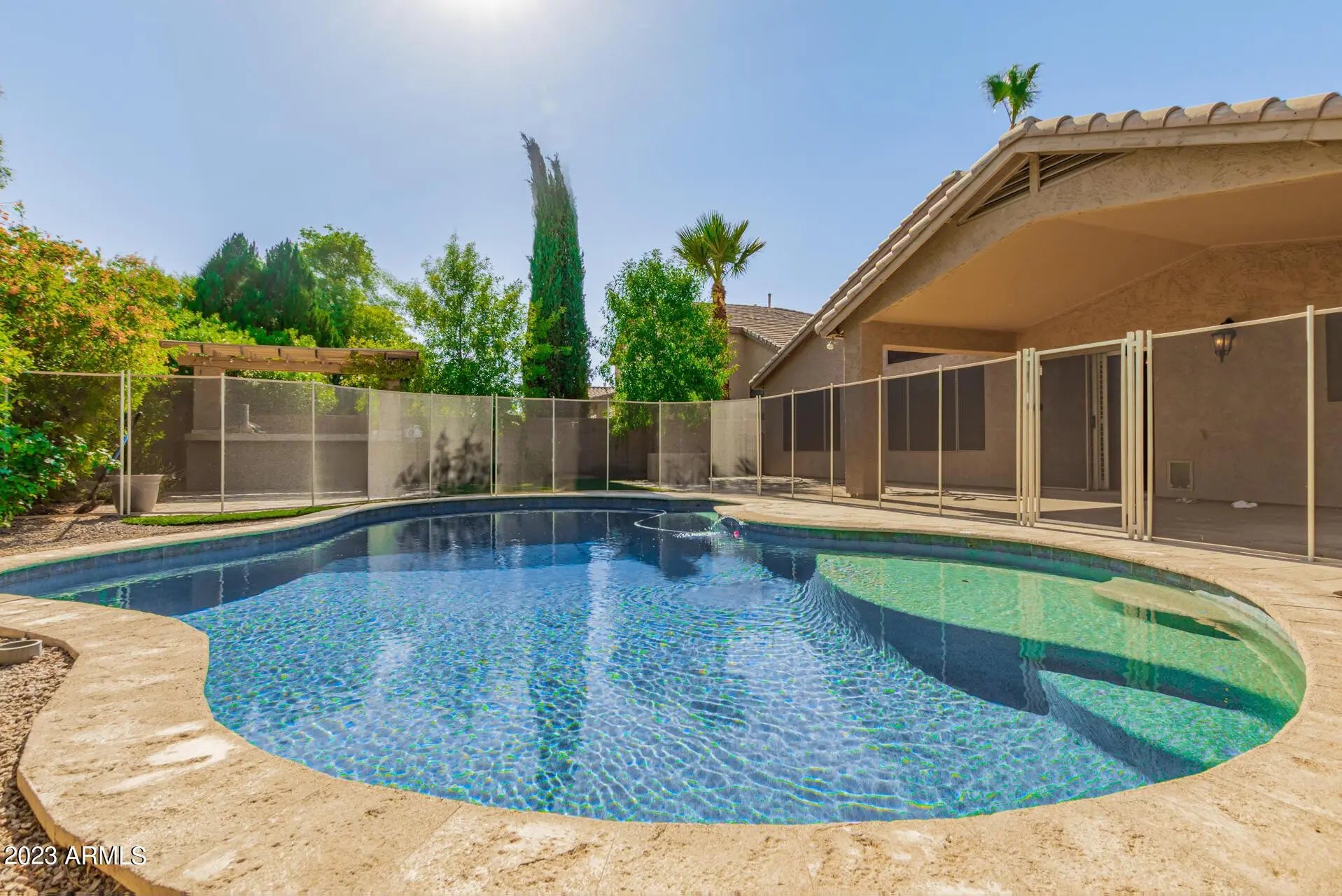 Photo of Listing #7001401