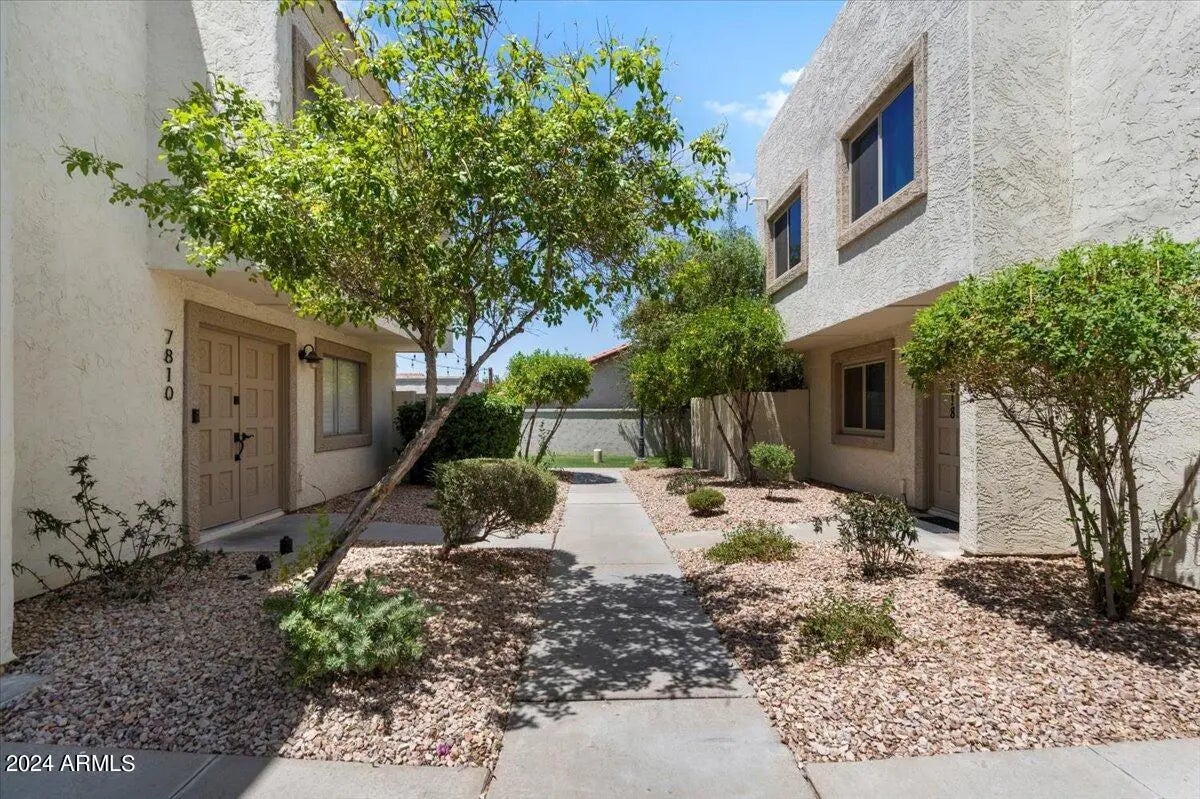 Photo of Listing #7001437