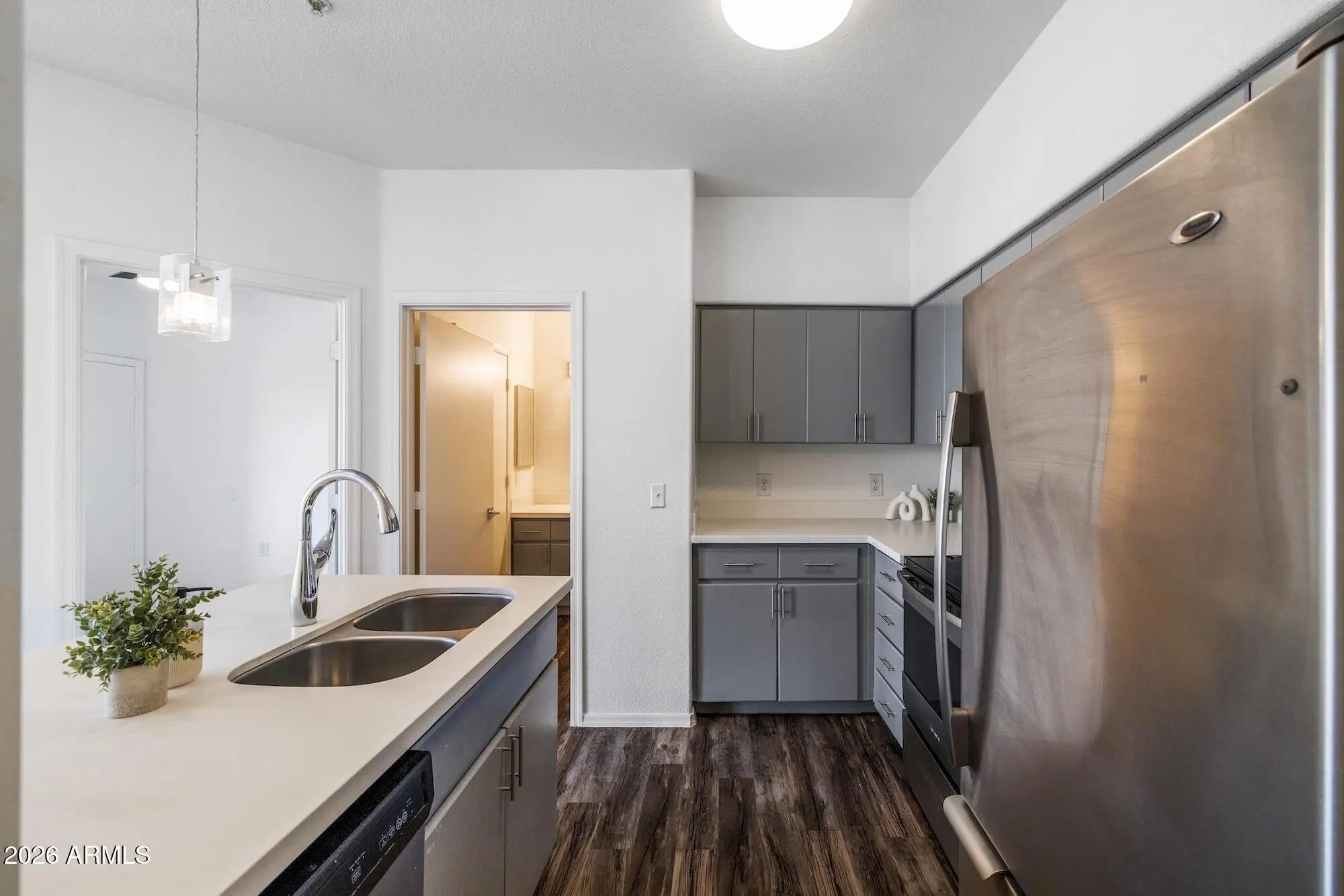 Photo of Listing #7010305