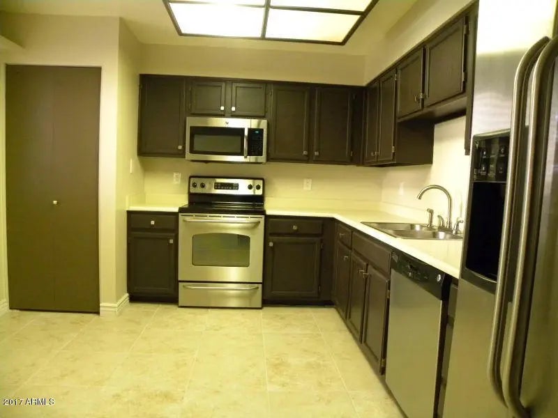 Photo of Listing #7002492