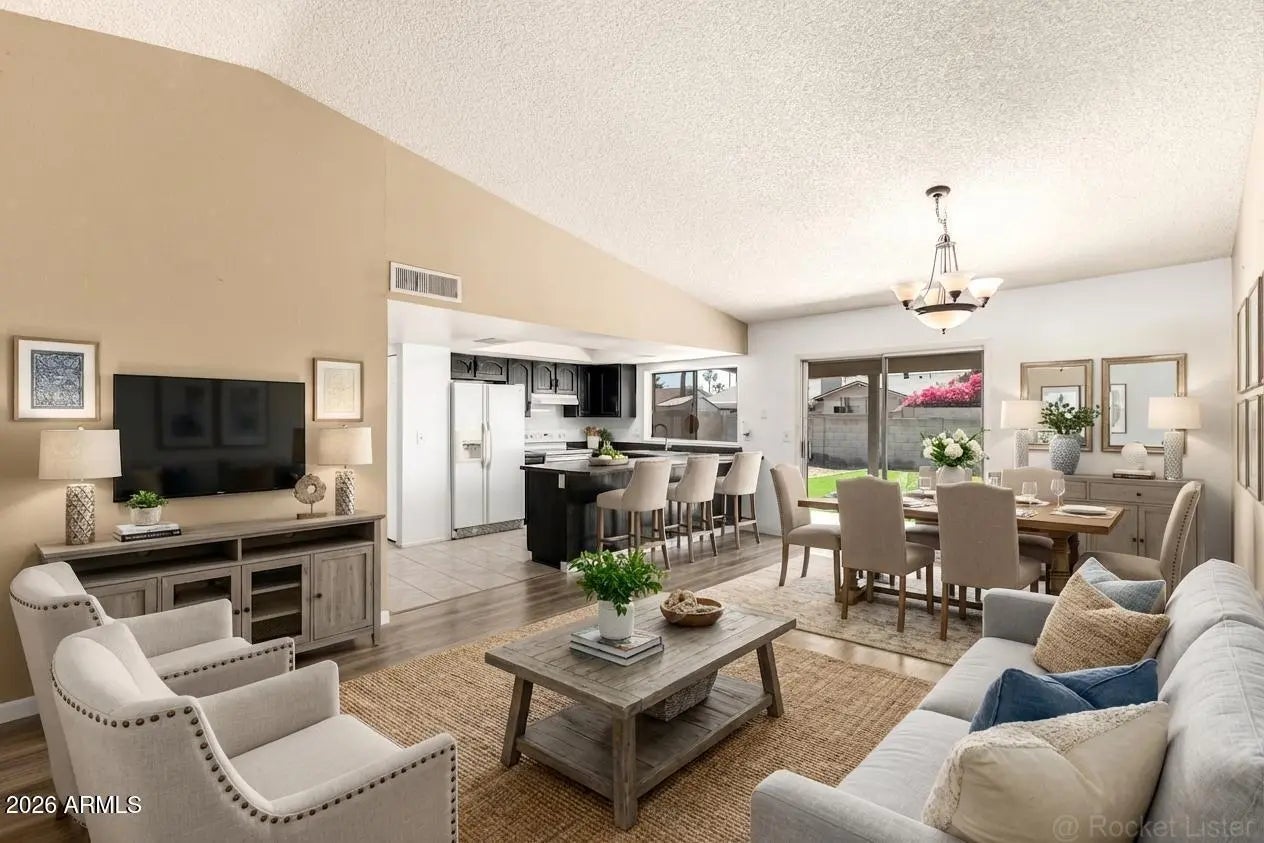 Photo of Listing #7002353