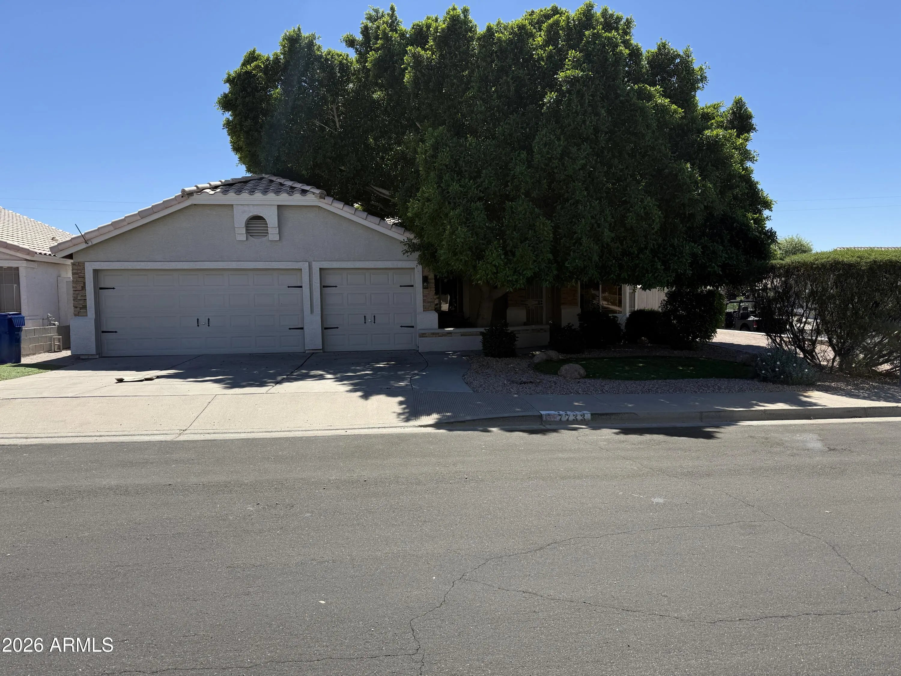 Photo of Listing #7002058