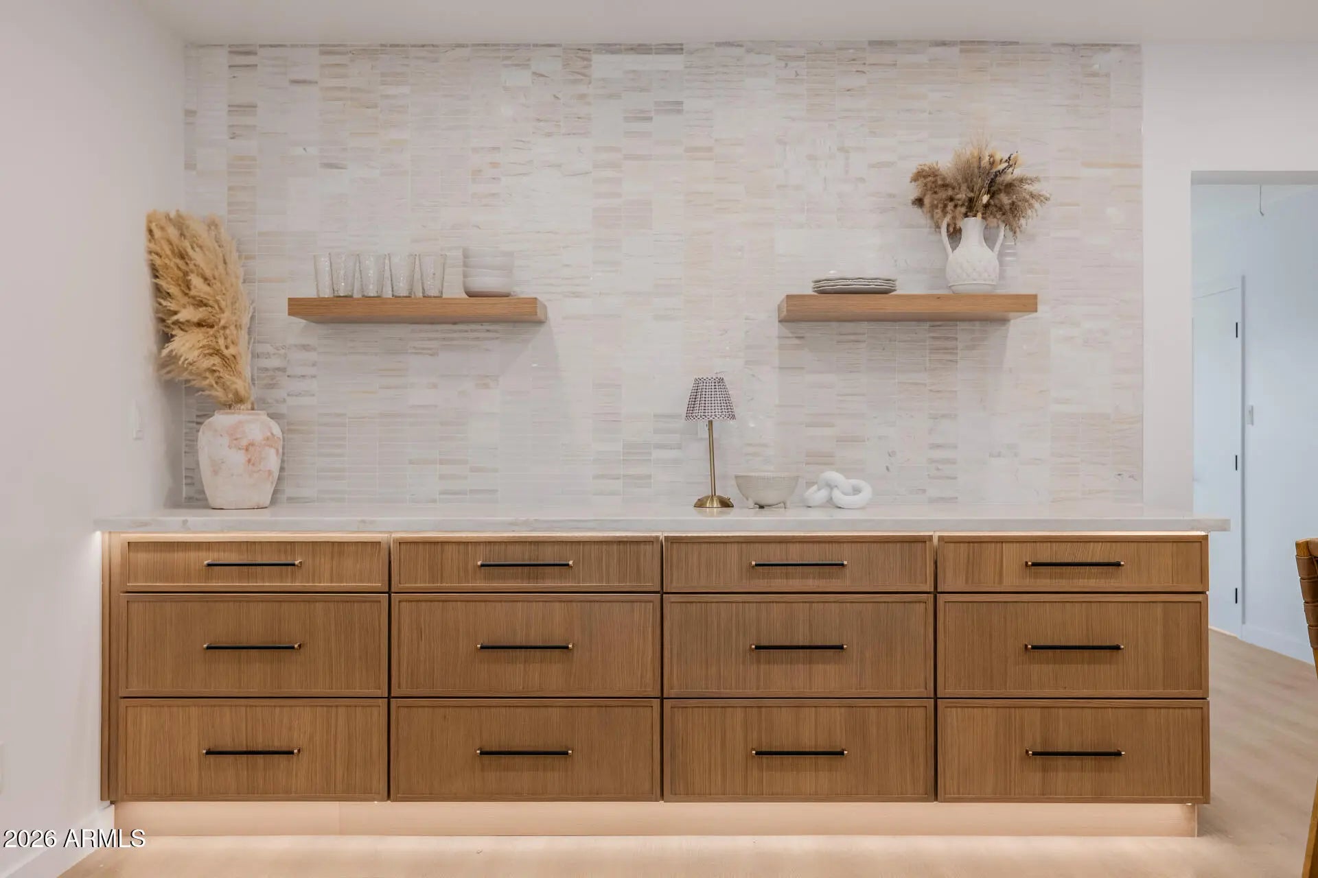 Photo of Listing #7002772