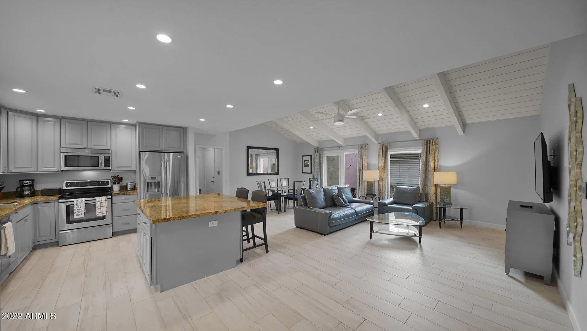 Photo of Listing #7002242