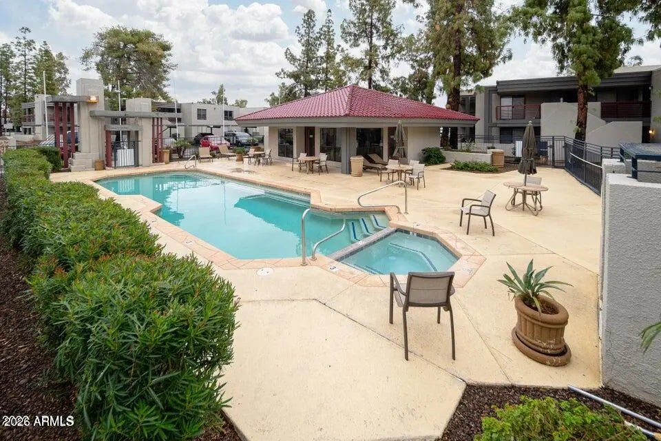 Photo of Listing #7002899