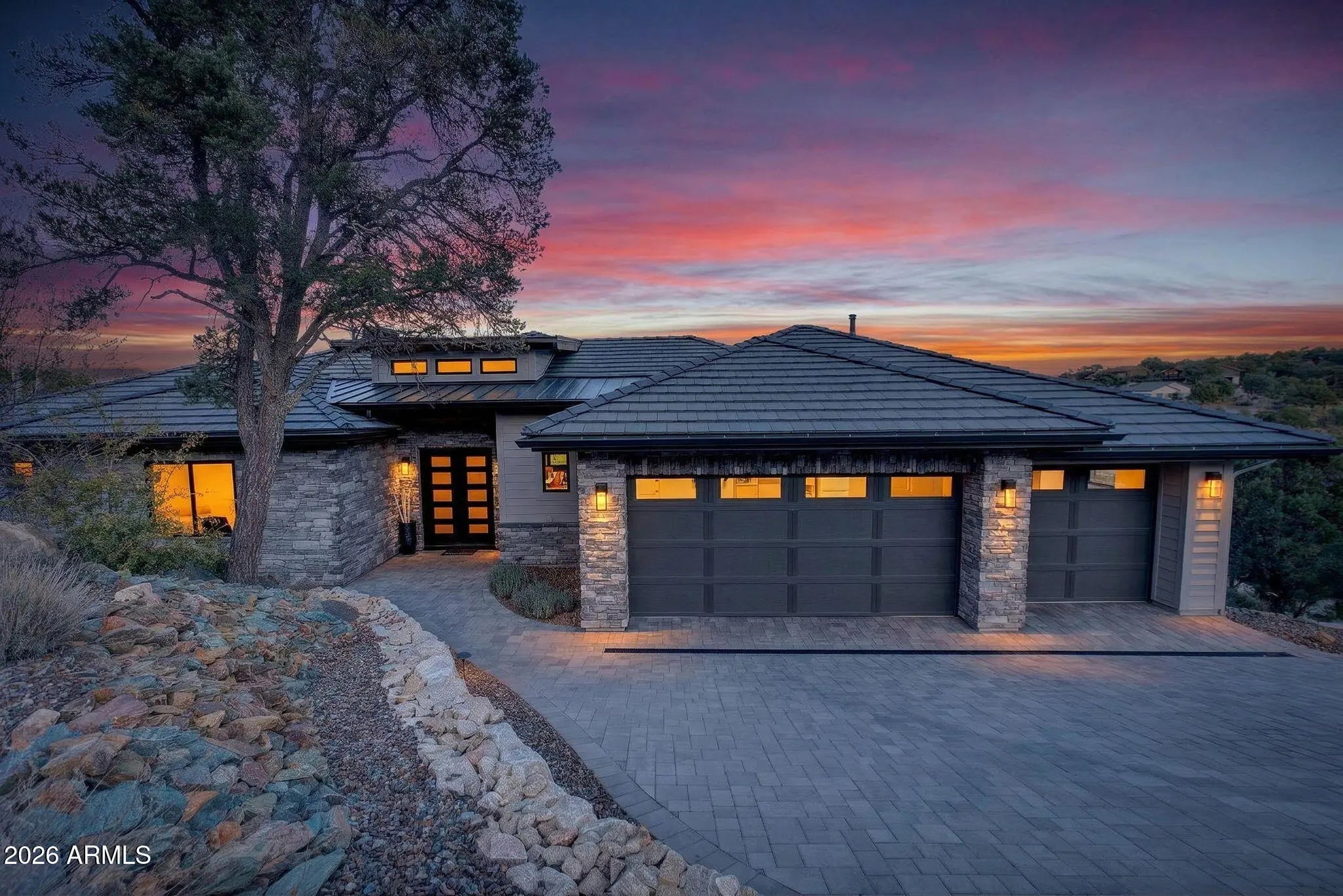 Photo of Listing #7003516