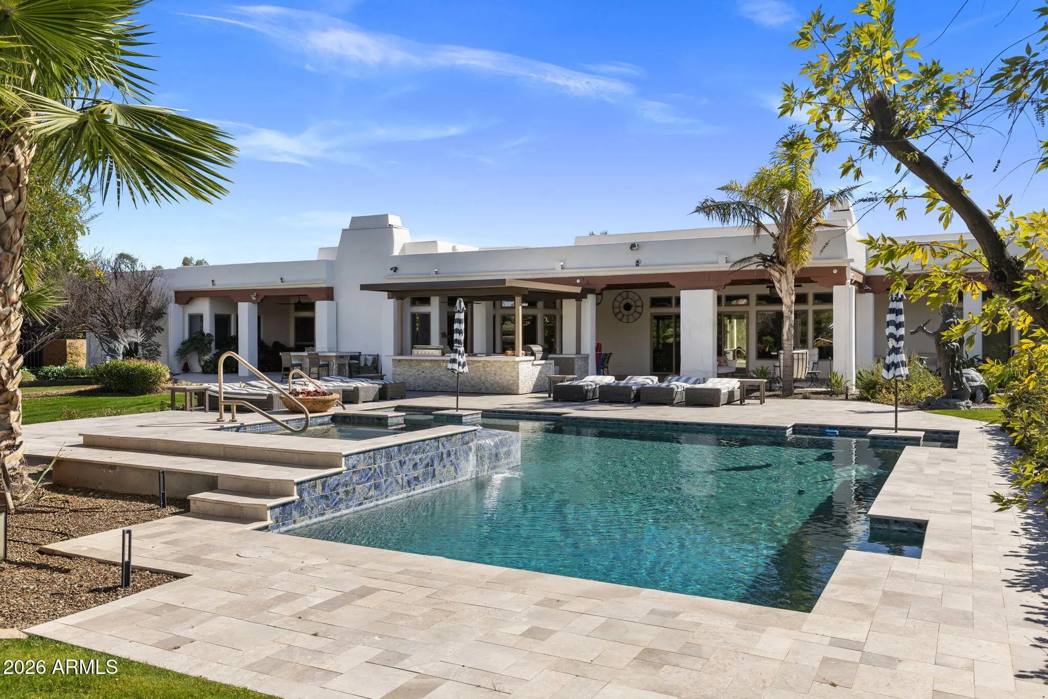 Photo of Listing #7002757