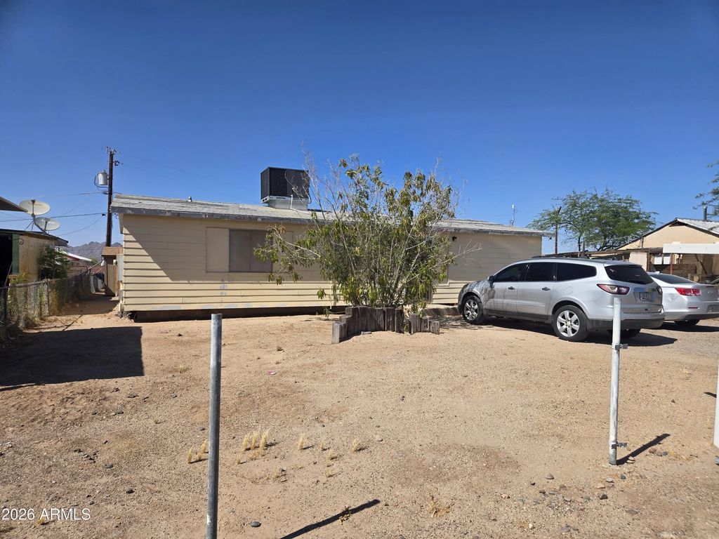 208 W Richards Street, Gila Bend