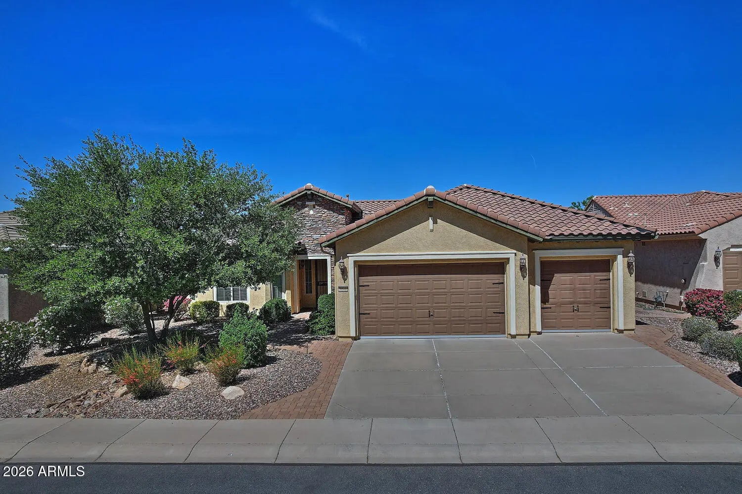 Photo of Listing #7003128